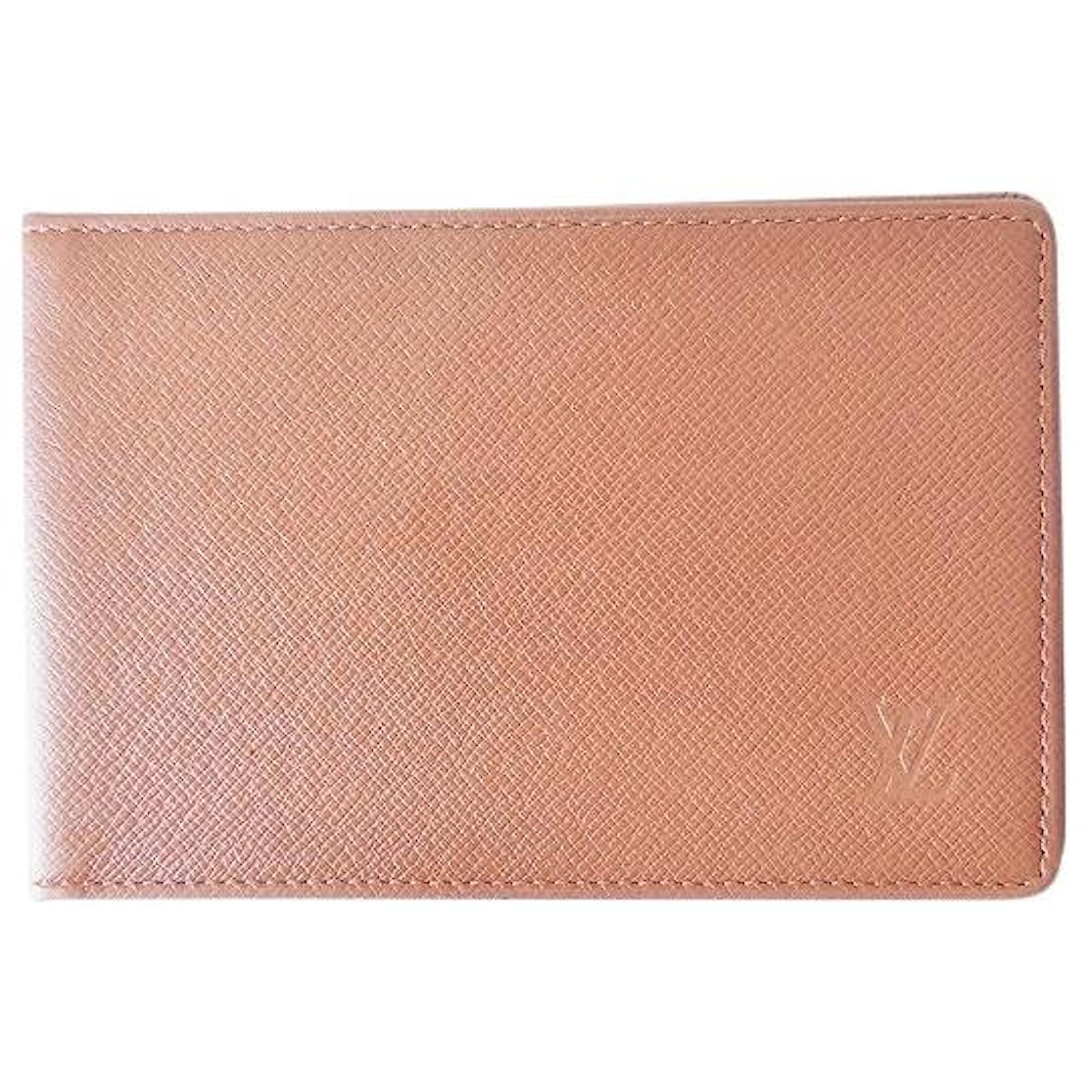 Louis Vuitton Brown Leather ref.973241 - Joli Closet