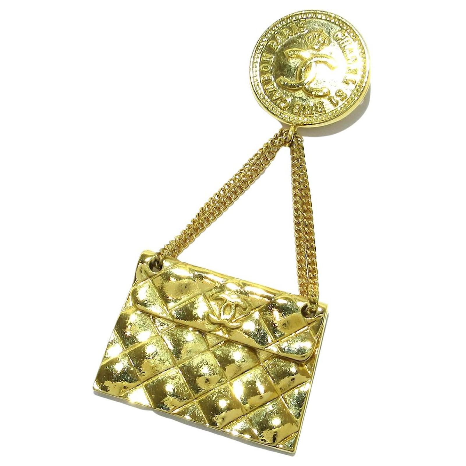 Chanel Broches et broches Métal Multicolore Bijouterie dorée ref.800886
