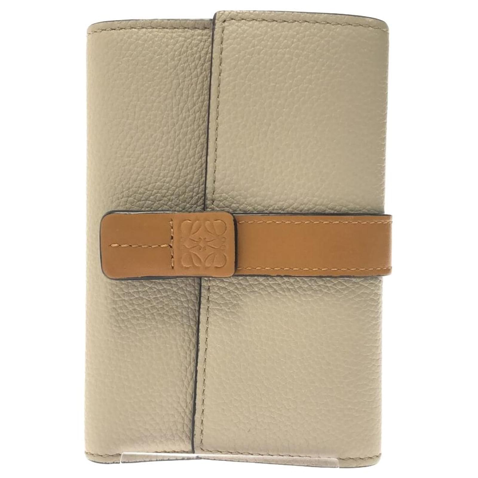 Loewe Small vertical wallet Beige Pony-style calfskin ref.973985