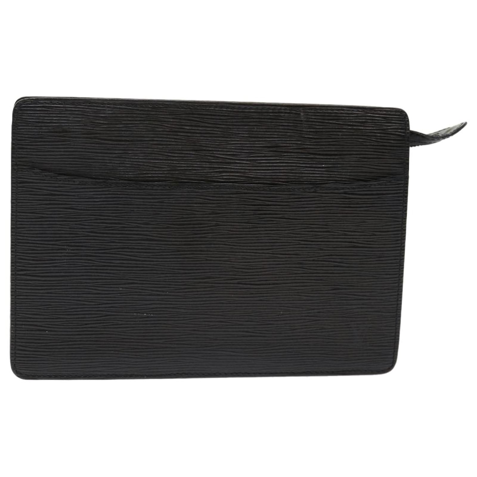 LOUIS VUITTON Montaigne Pochette Epi Leather Clutch Bag Black