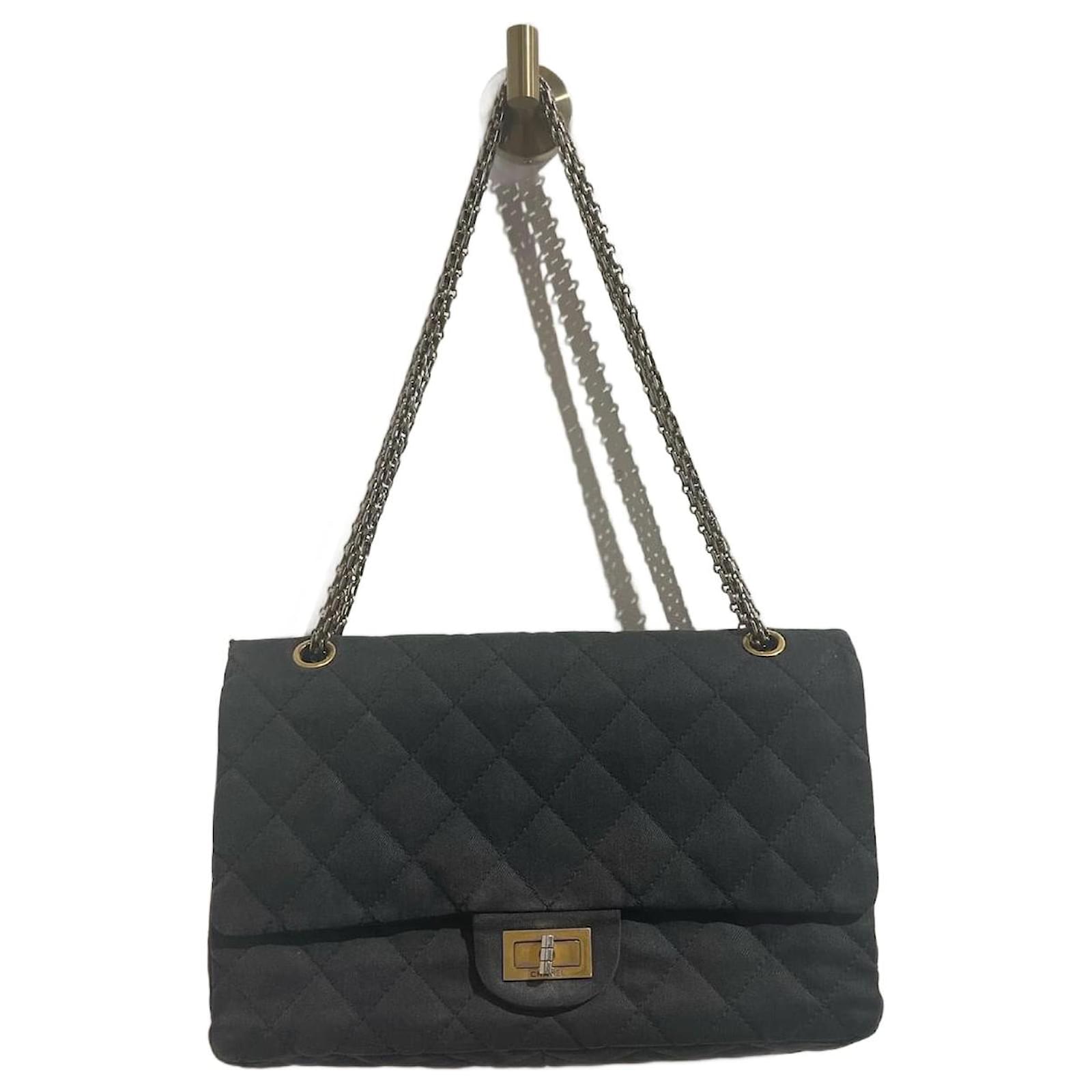 Chanel Vintage - Surpique Wool Shoulder Bag - Grey - Leather and
