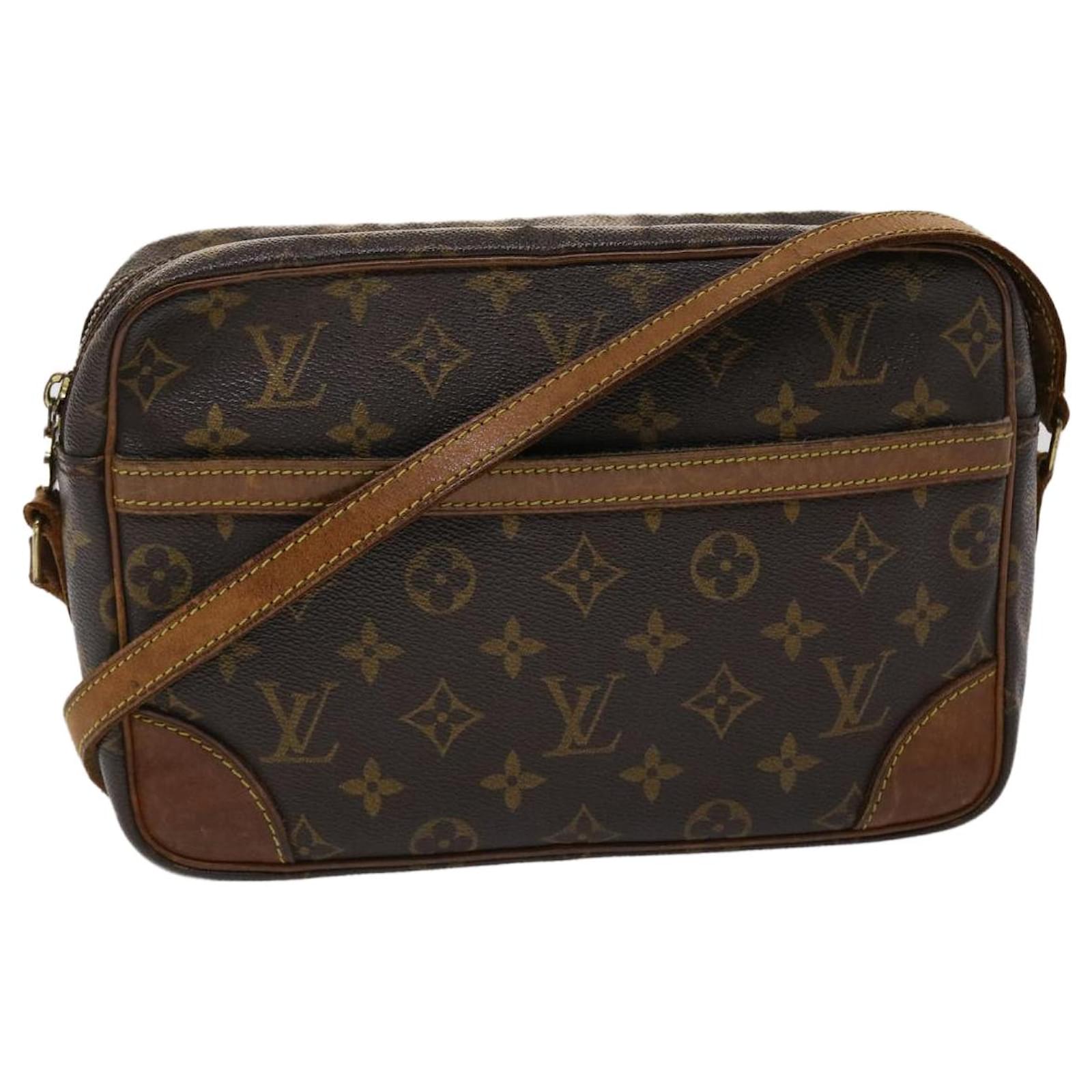 LOUIS VUITTON Louis Vuitton Monogram Trocadero 27 Shoulder Bag Solid M51274