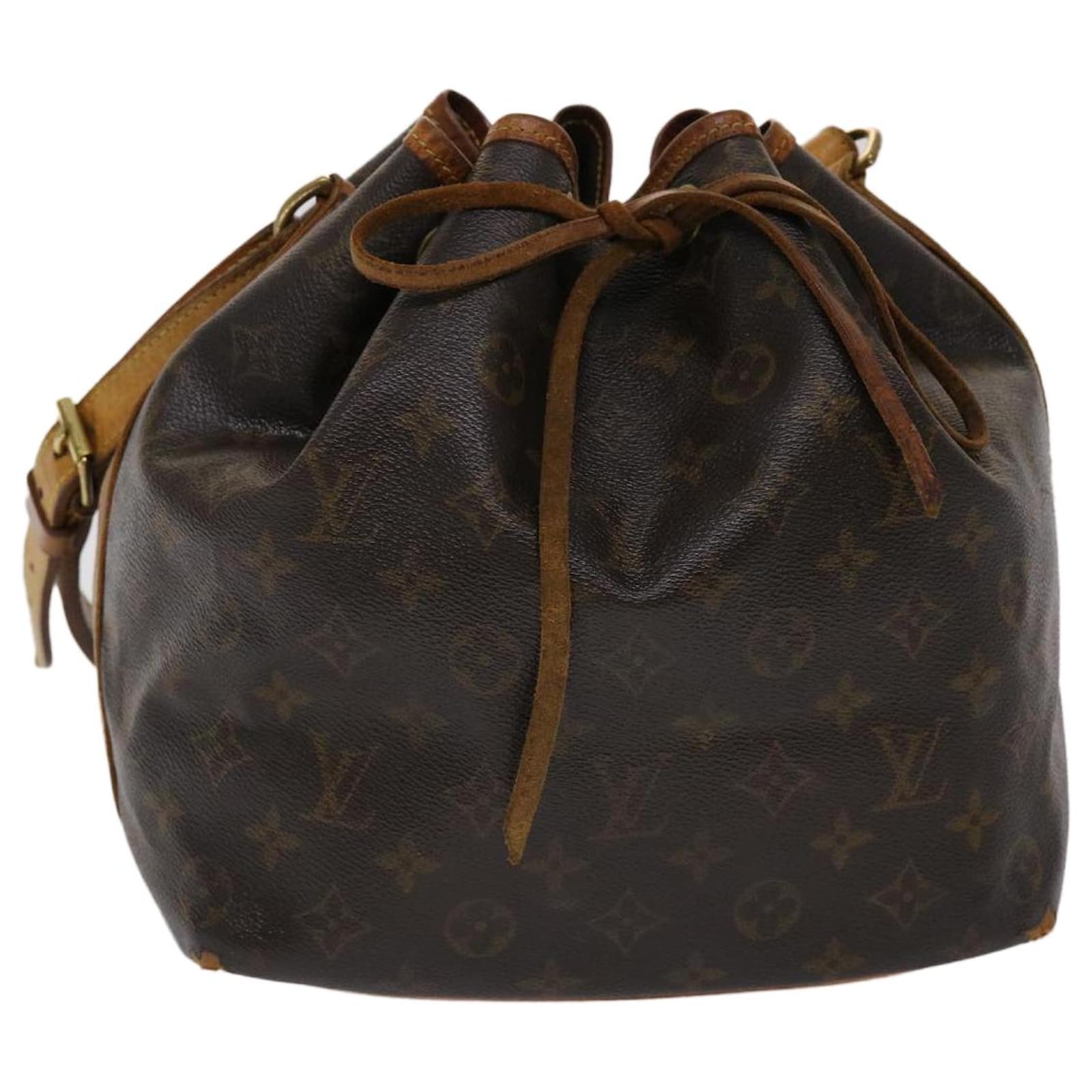 Louis Vuitton Monogram Petit Noe M42226 Women's Shoulder Bag Monogram