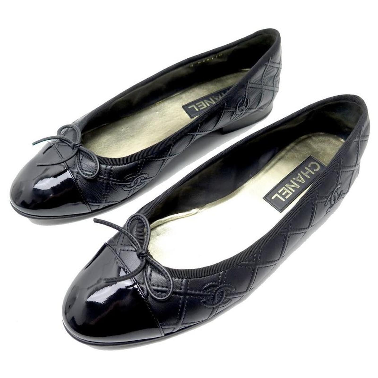 chanel quilted ballerina flats black