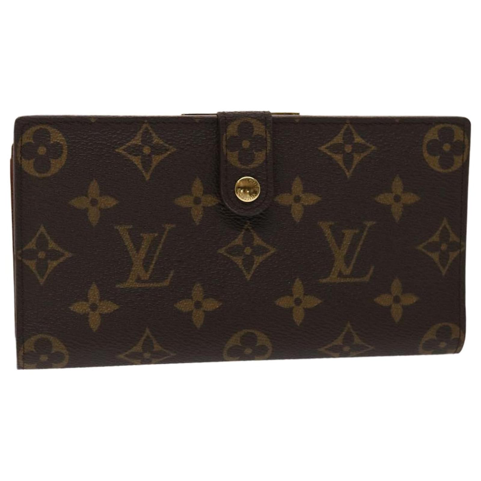 LOUIS VUITTON French Kisslock Monogram Canvas Wallet Brown-US