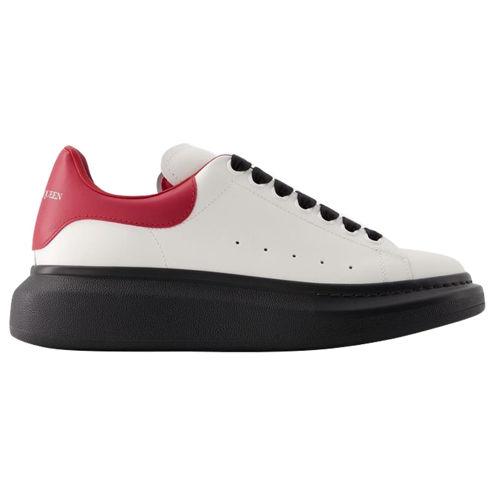 Oversized Sneakers - Alexander McQueen - White - Leather