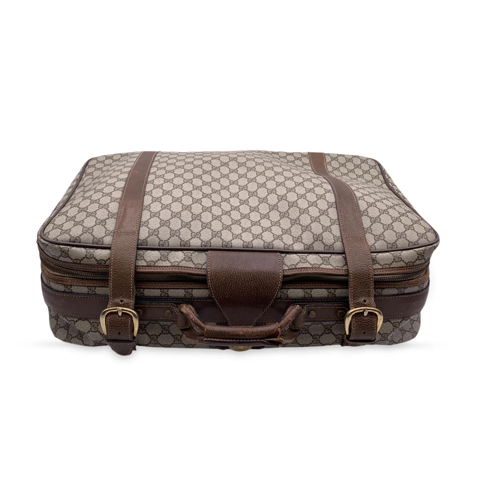 Gucci Vintage GG Supreme Monogram Canvas Suitcase Travel Bag Beige Cloth  ref.979575 - Joli Closet