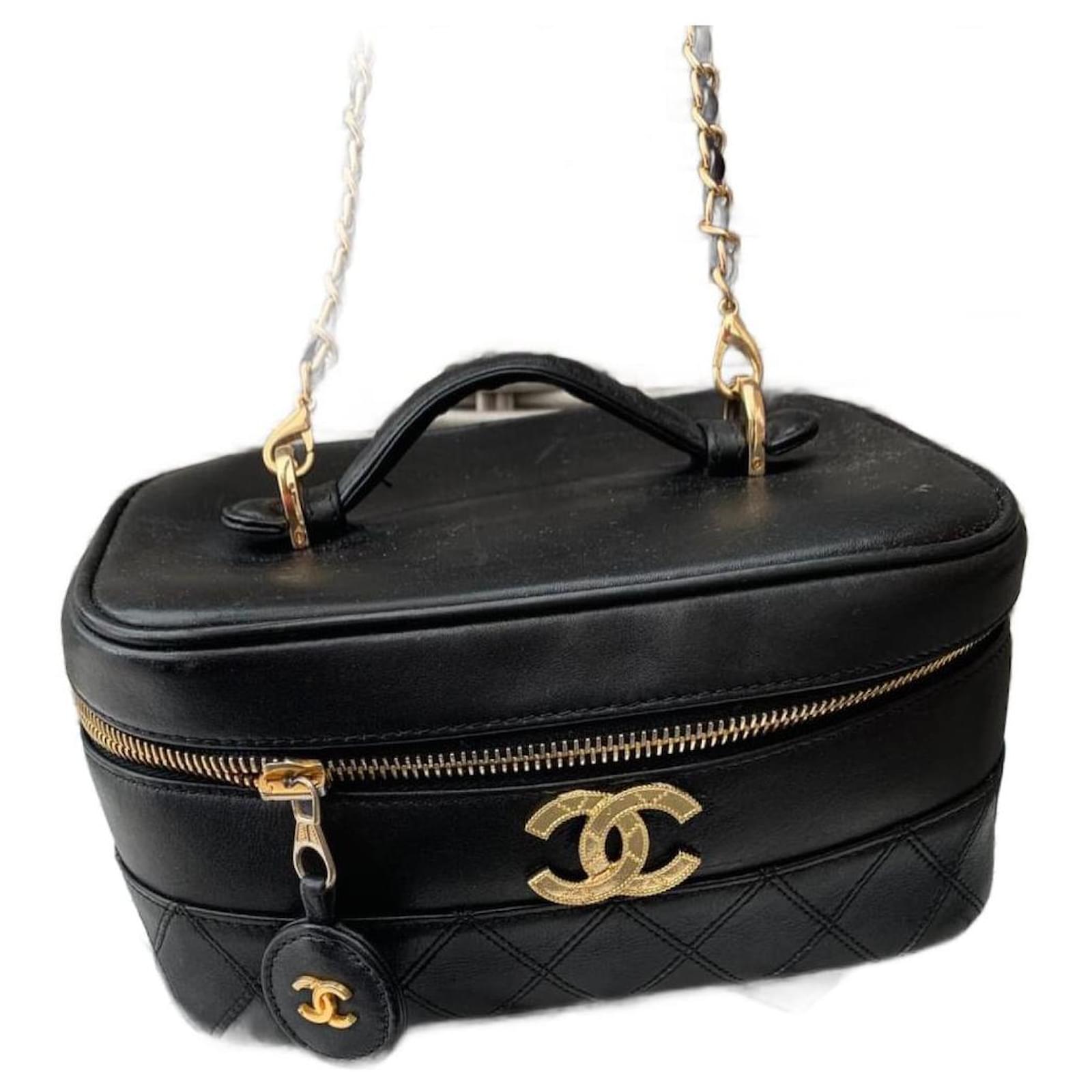 chanel vanity clutch with chain