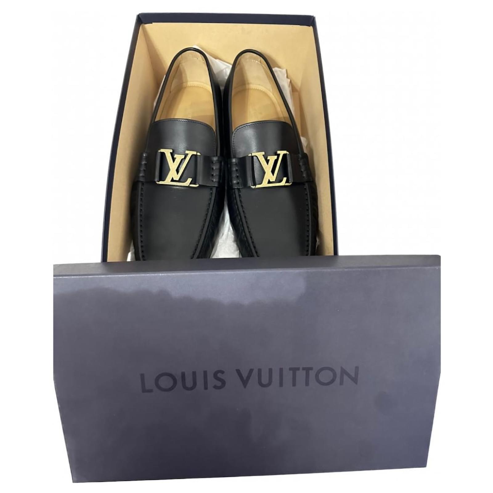 New in Box Louis Vuitton Gold & Silver LV Logo Black Leather