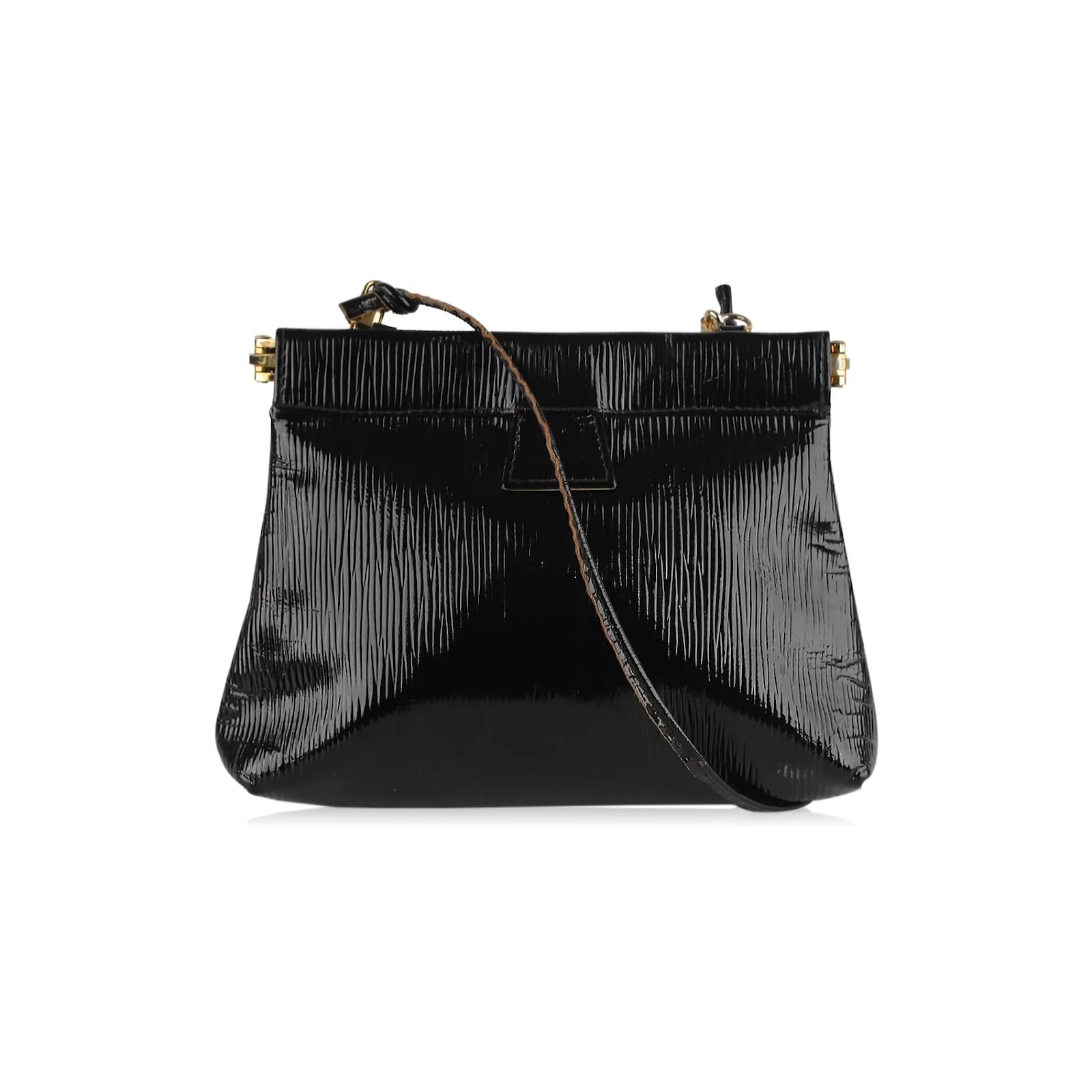 Fendi Vintage Black Textured Patent Leather Shoulder Bag ref.981756