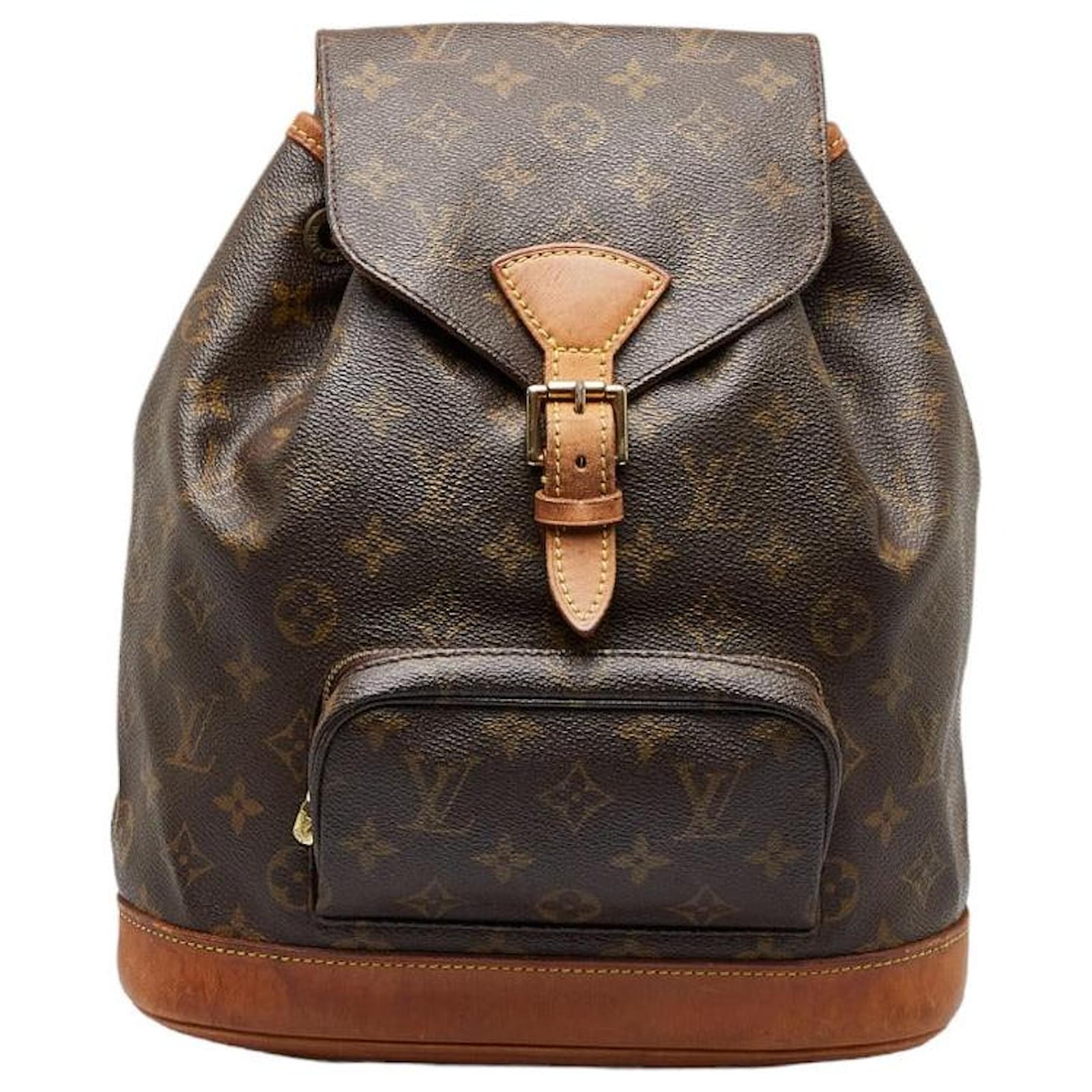 LOUIS VUITTON Monogram Montsouris MM Backpack LV SP0959