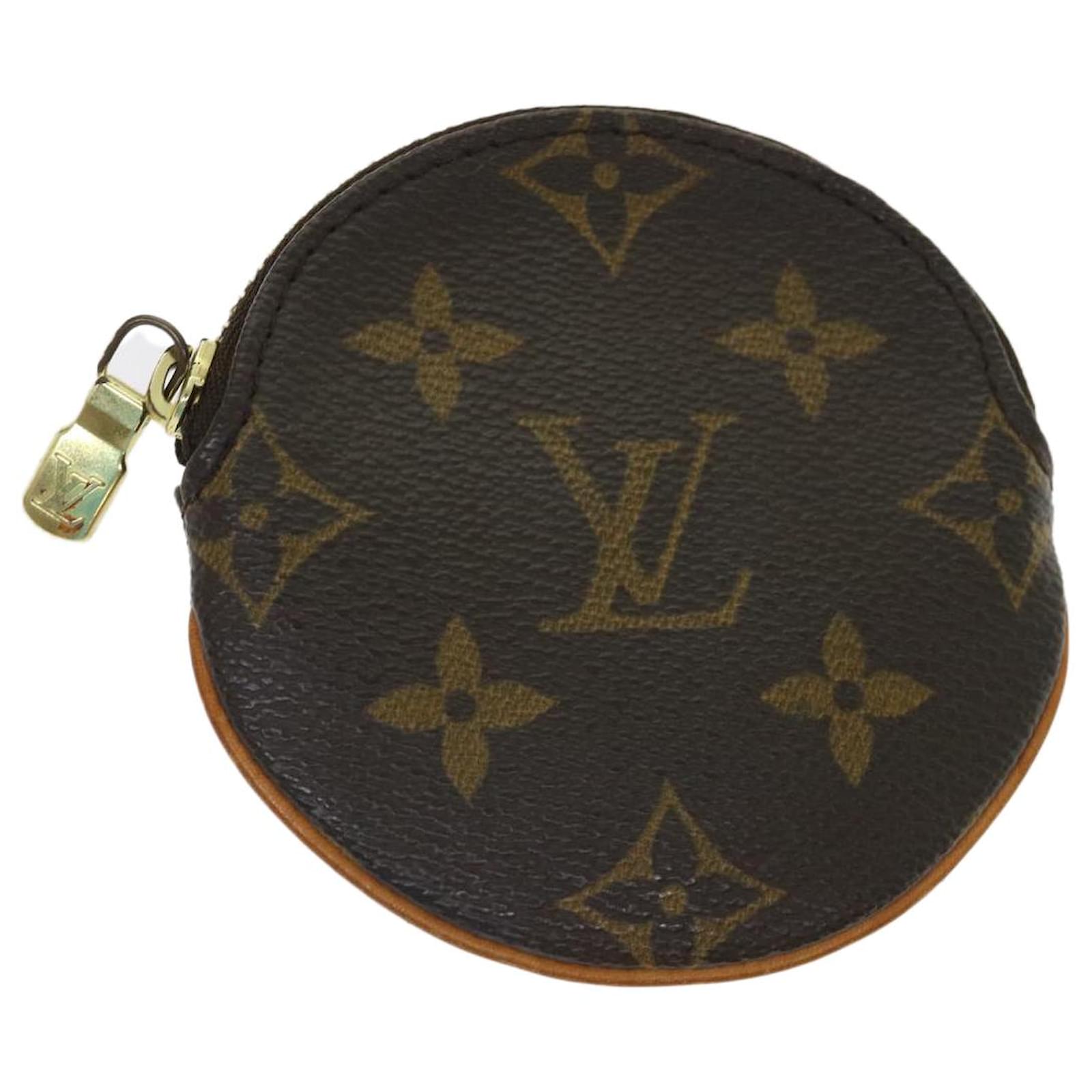 Louis Vuitton Monogram Round Coin Purse