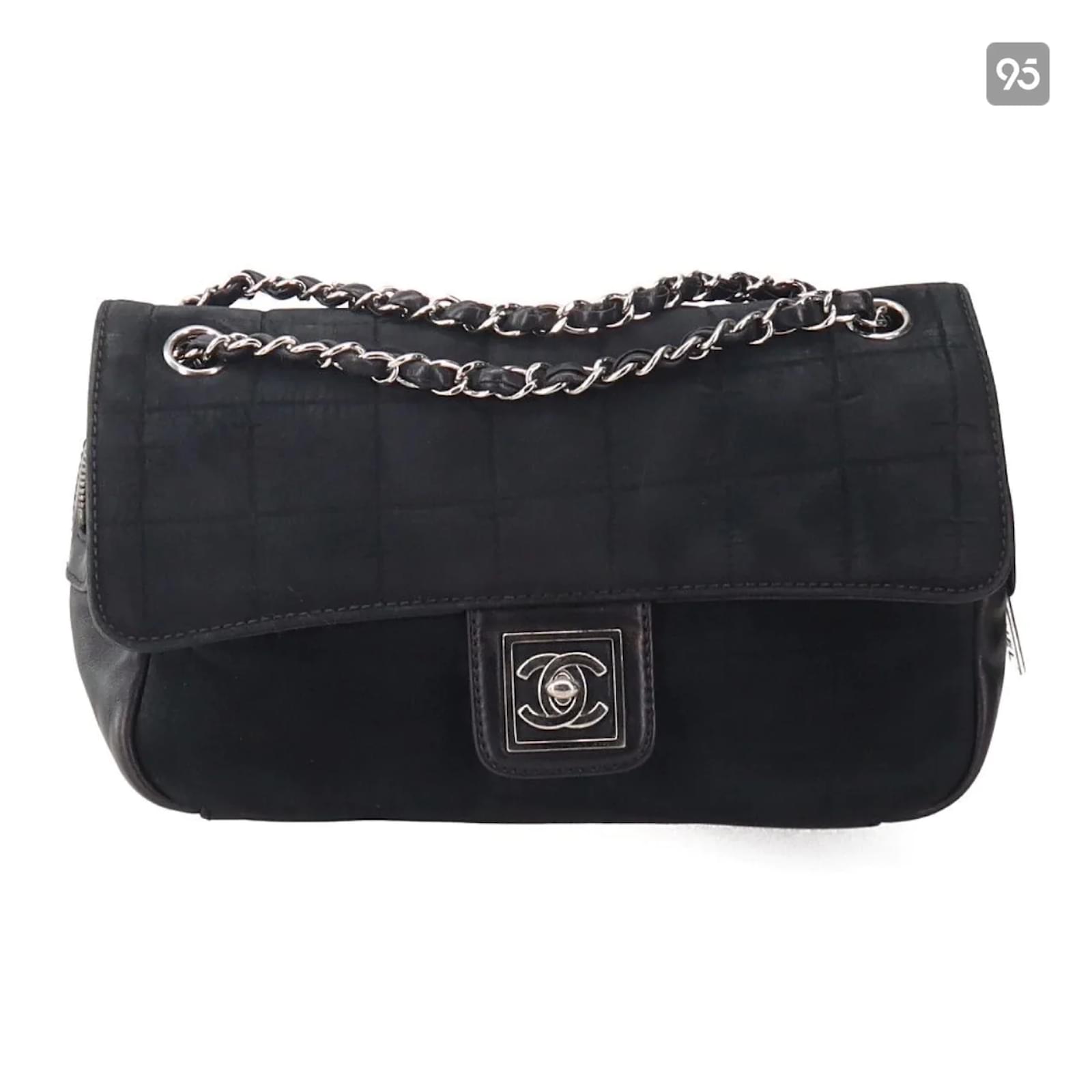 Chanel CC Choco Bar Suede & Leather Flap Bag Black ref.982737 - Joli Closet