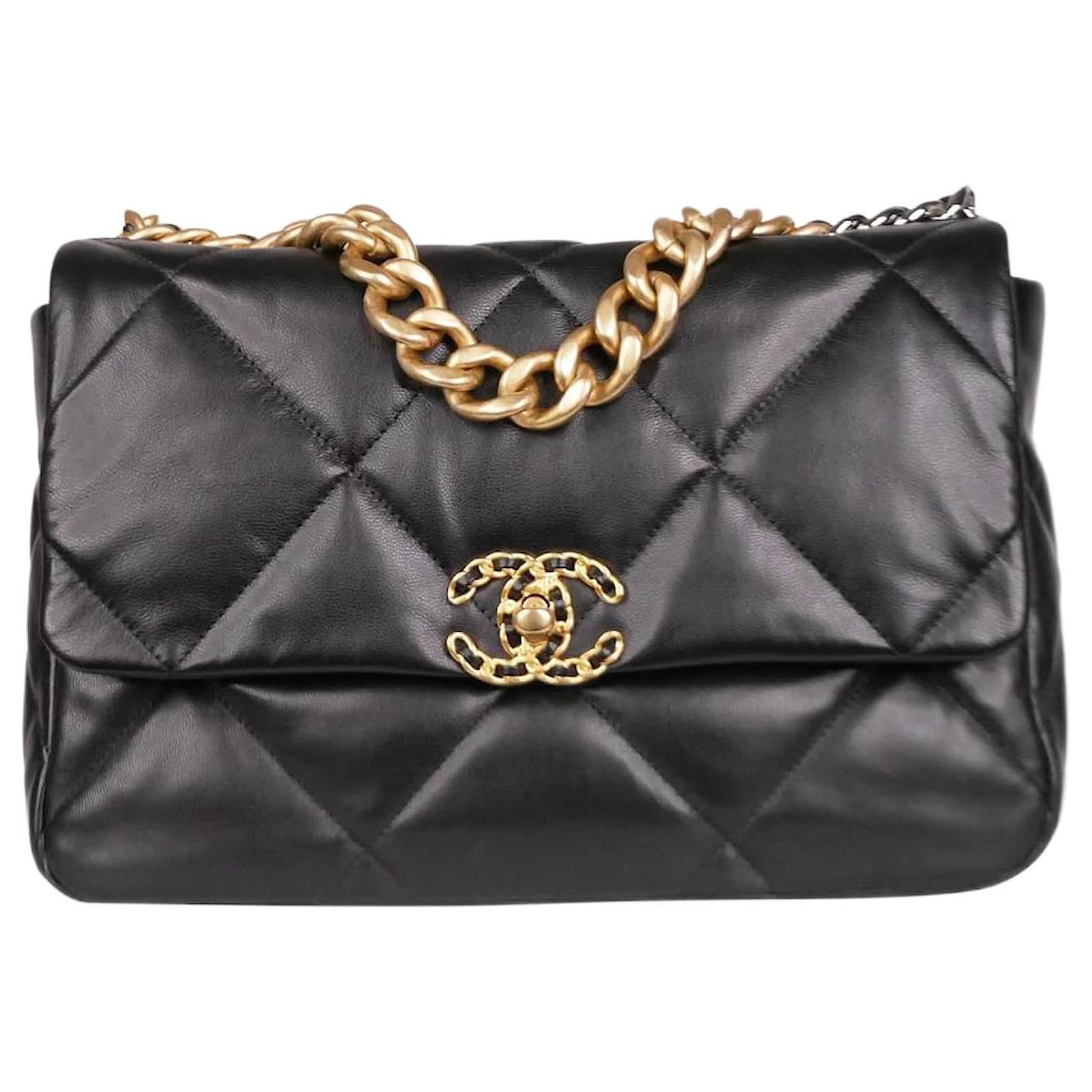 Chanel Black 2020 quilted gold hardware 19 shoulder bag Leather ref.983936  - Joli Closet