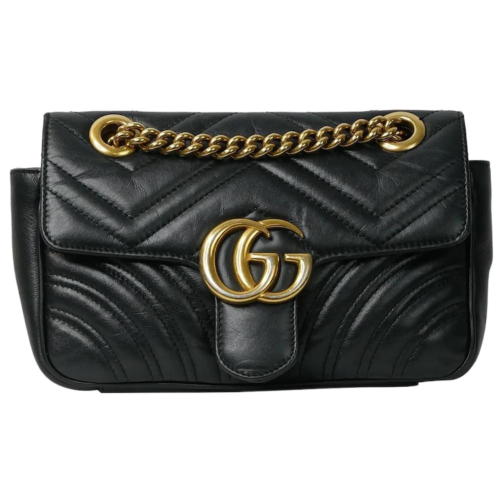 GG Marmont Leather Clutch in Black - Gucci