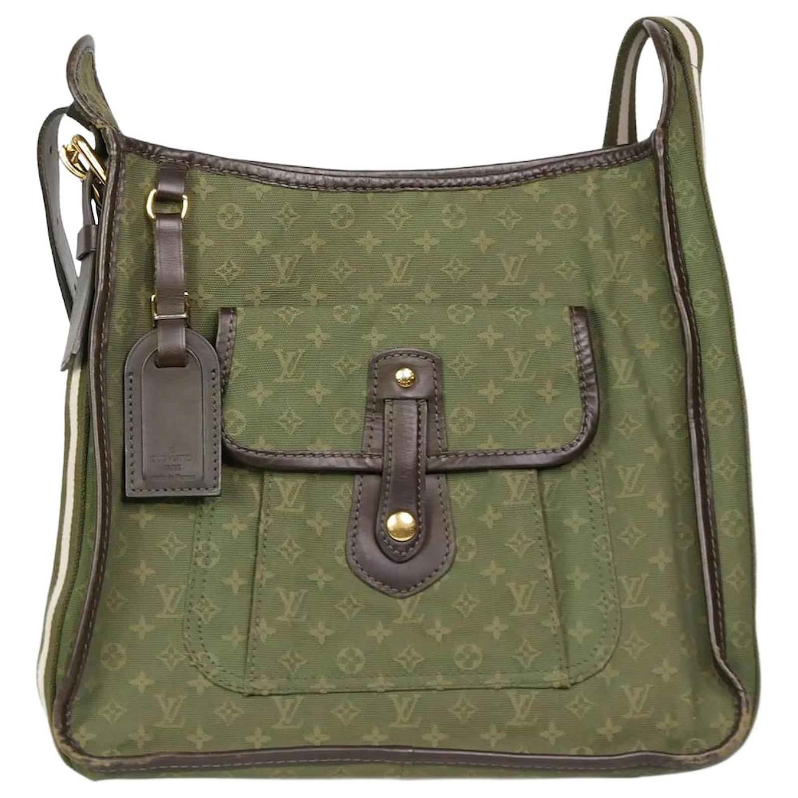 Louis Vuitton green 2008 Alma MM top handle bag in Monogram Vernis