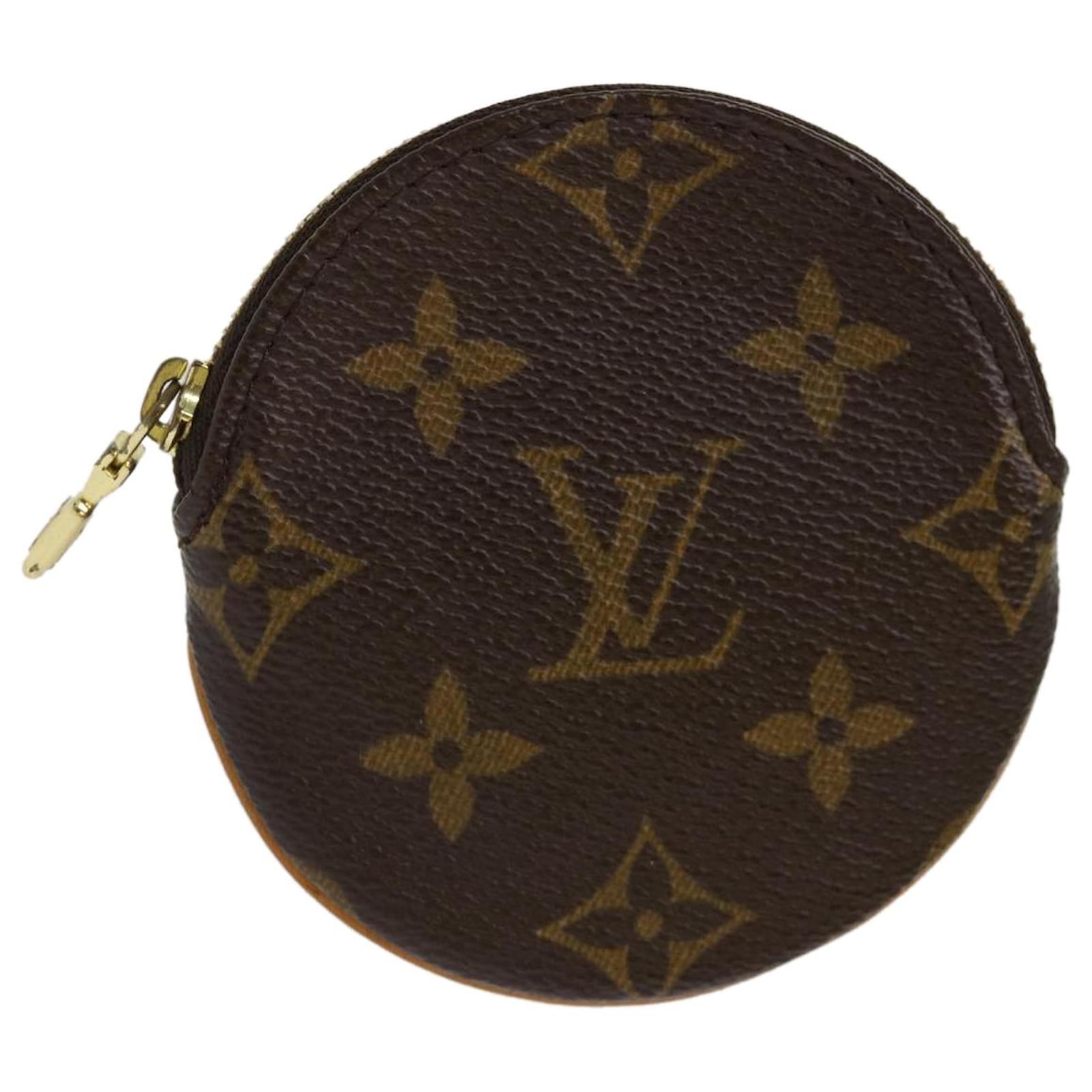 Louis Vuitton Coin Purse Round Monogram Brown