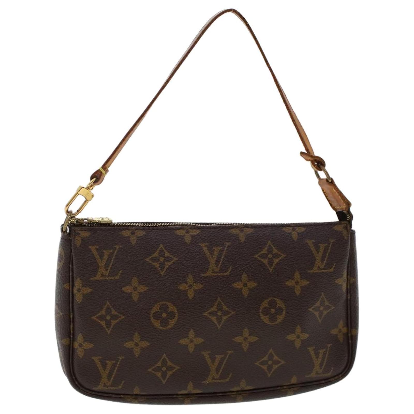 Louis Vuitton, Bags, Louis Vuitton Vernis Pochette Accessoire Nm