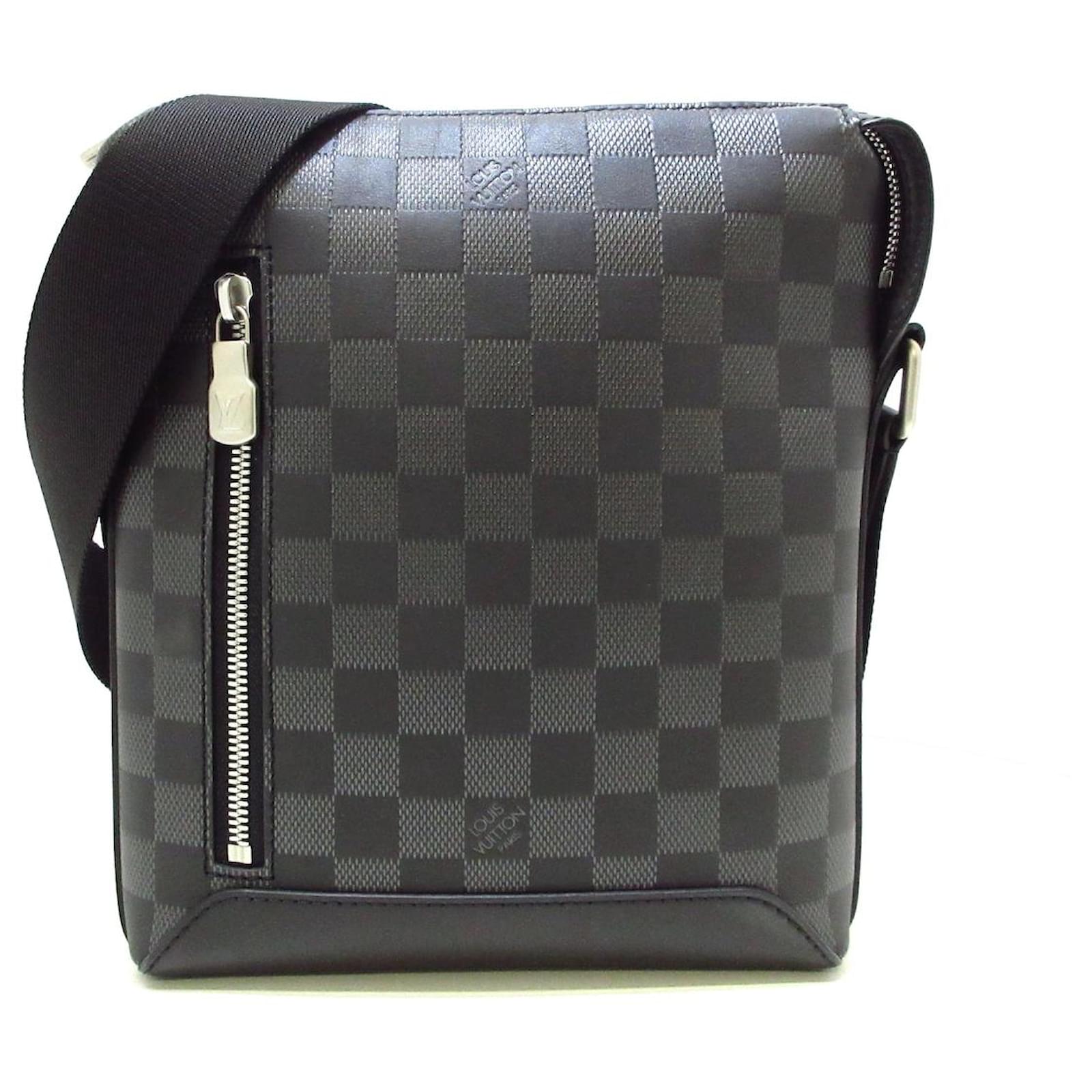 Ab Louis Vuitton Graphite Pochette Kasai Clutch Bag mens bag