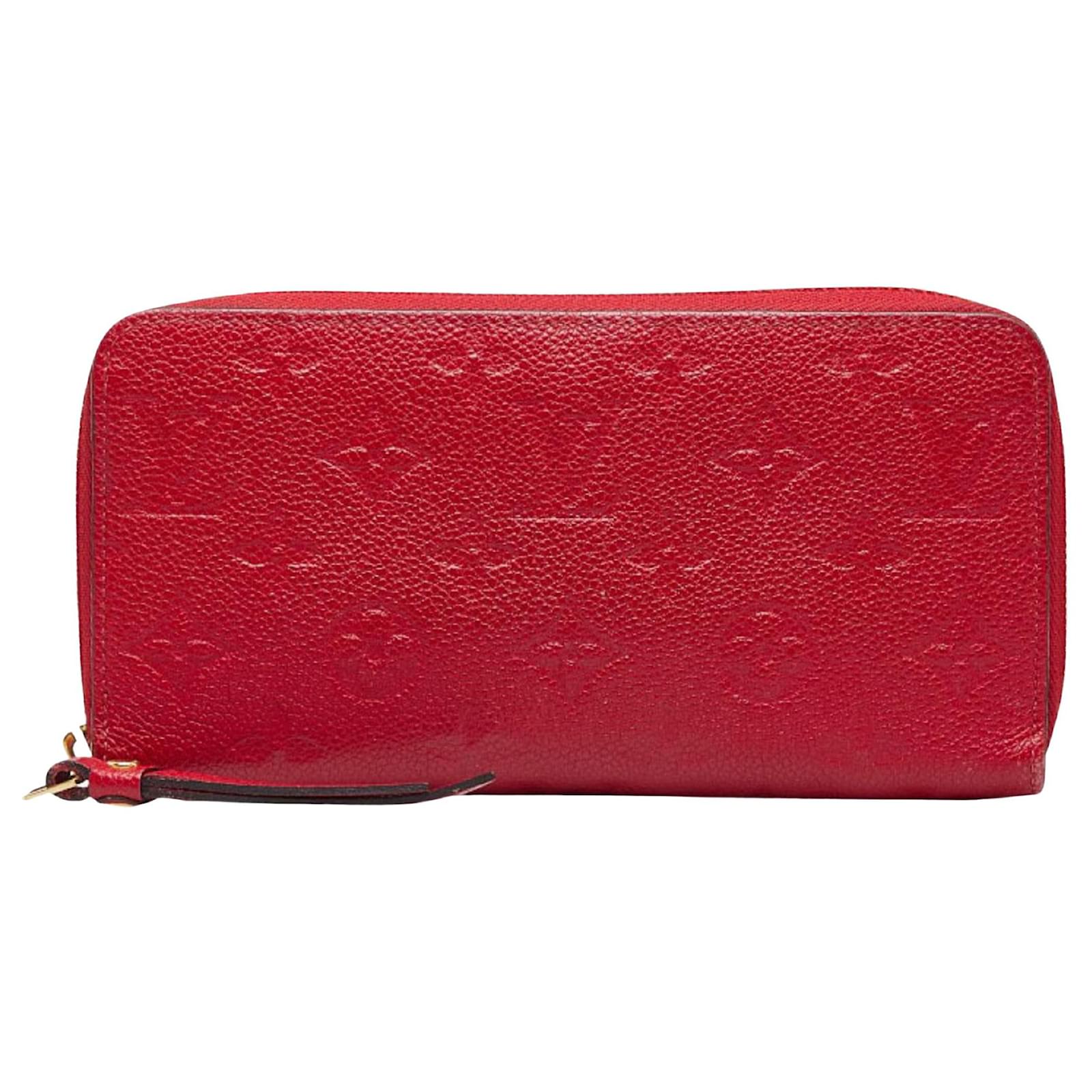 Louis Vuitton Portefeuille Zippy Leather Clutch Bag