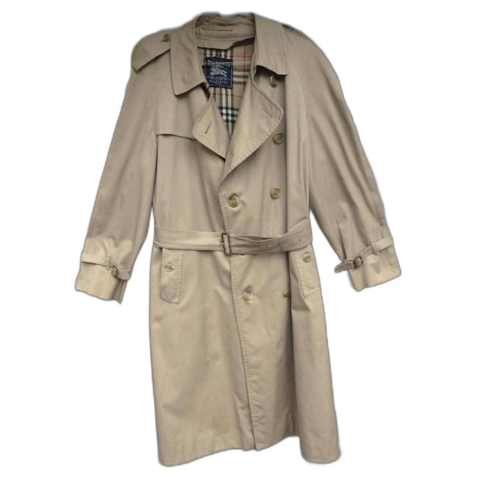 VINTAGE BURBERRY TRENCH COAT WITH REMOVABLE WOOL LINING