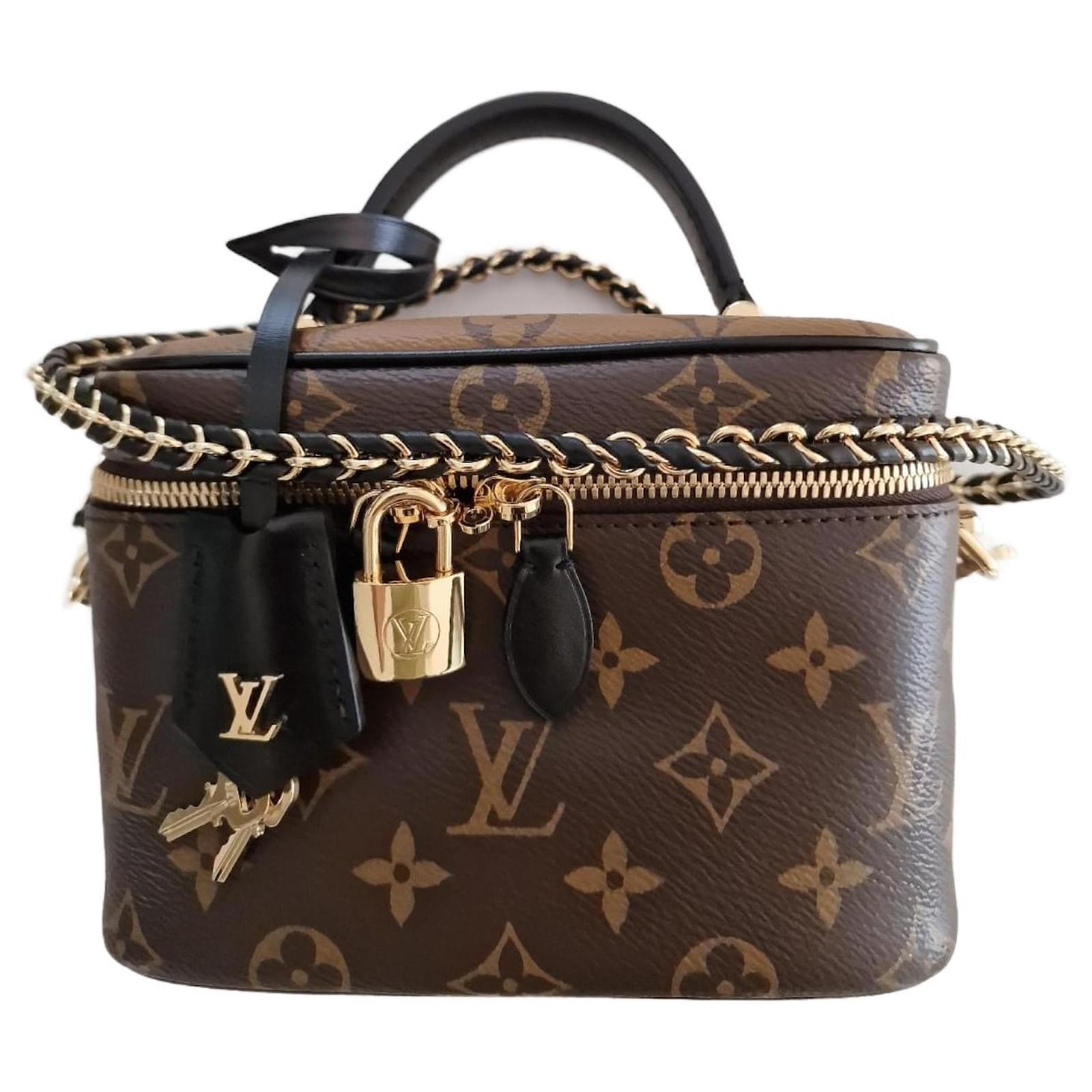Vegan leather vanity case Louis Vuitton Brown in Vegan leather - 31803815