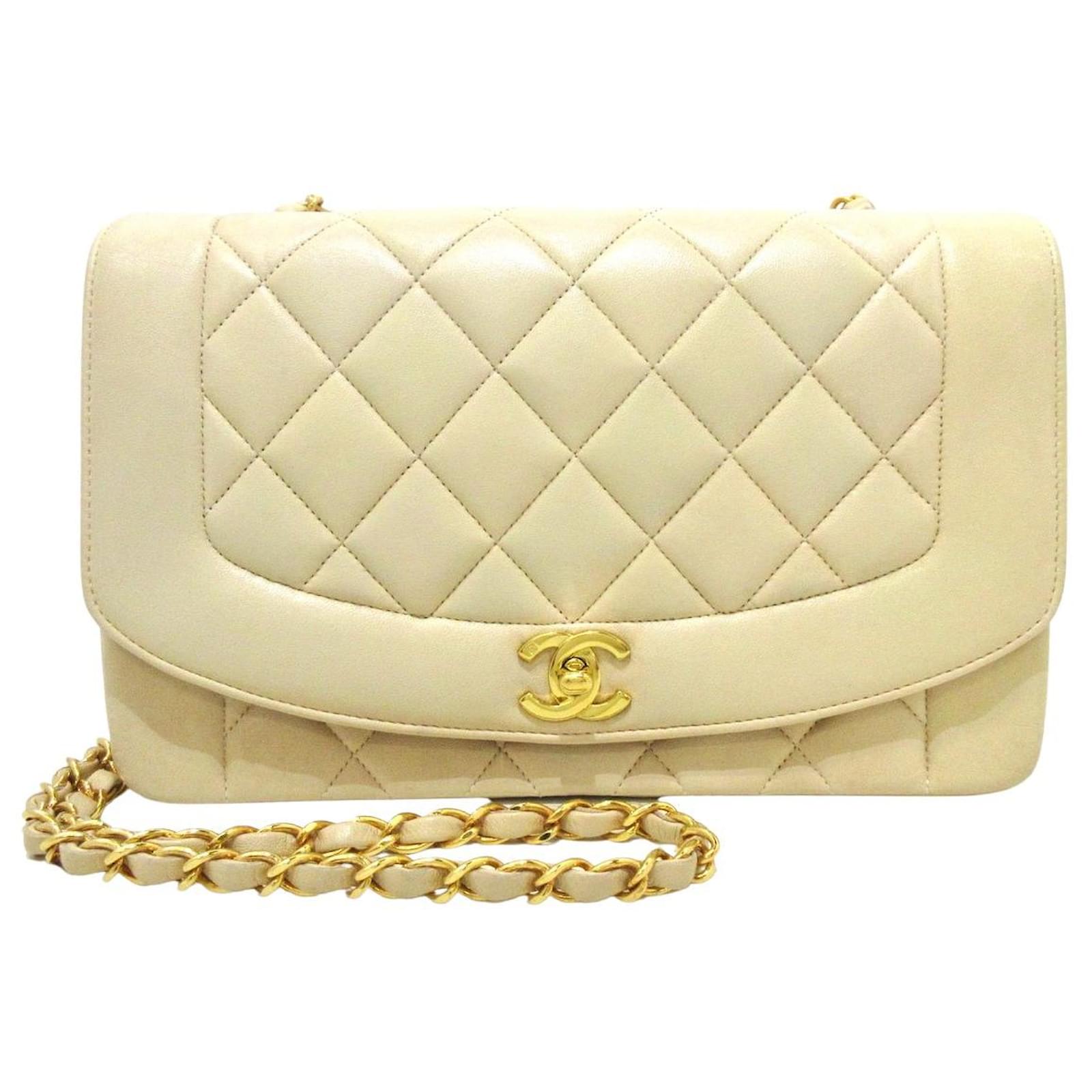 Chanel Diana Beige Leather ref.992529 - Joli Closet