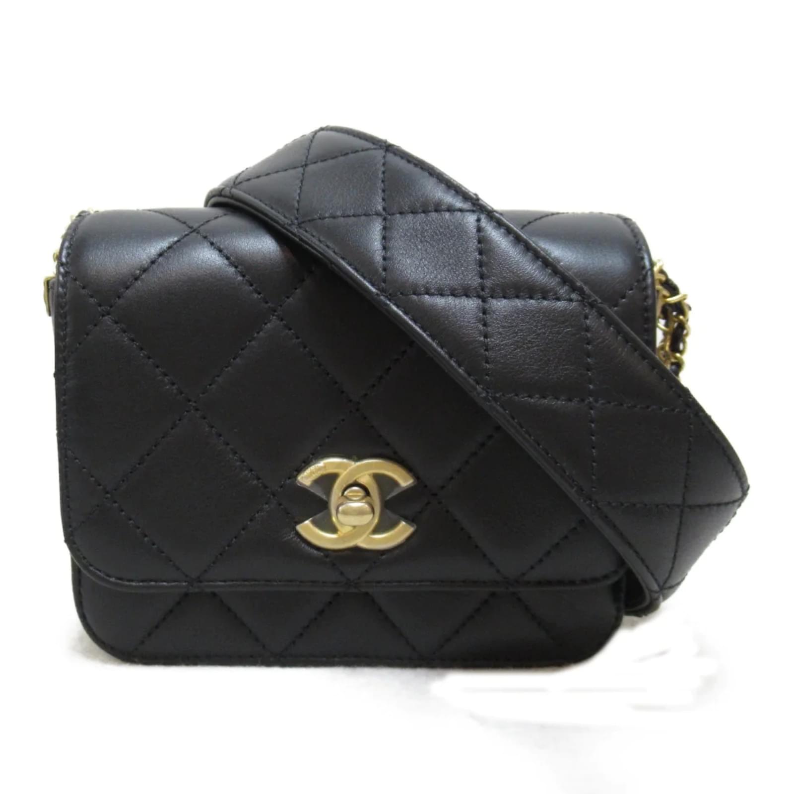Chanel CC Matelasse Chain Mini Flap Bag Black Leather Lambskin ref.992727 -  Joli Closet