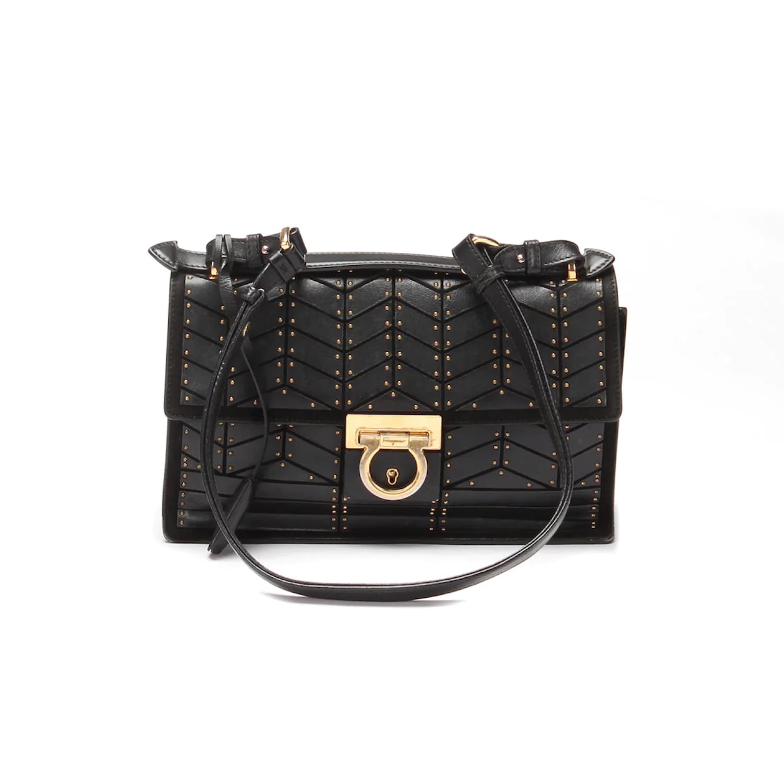 Salvatore Ferragamo Studded Leather Aileen Shoulder Bag Leather Shoulder Bag AB 21 G606 in Good condition Black ref.993011 Joli Closet