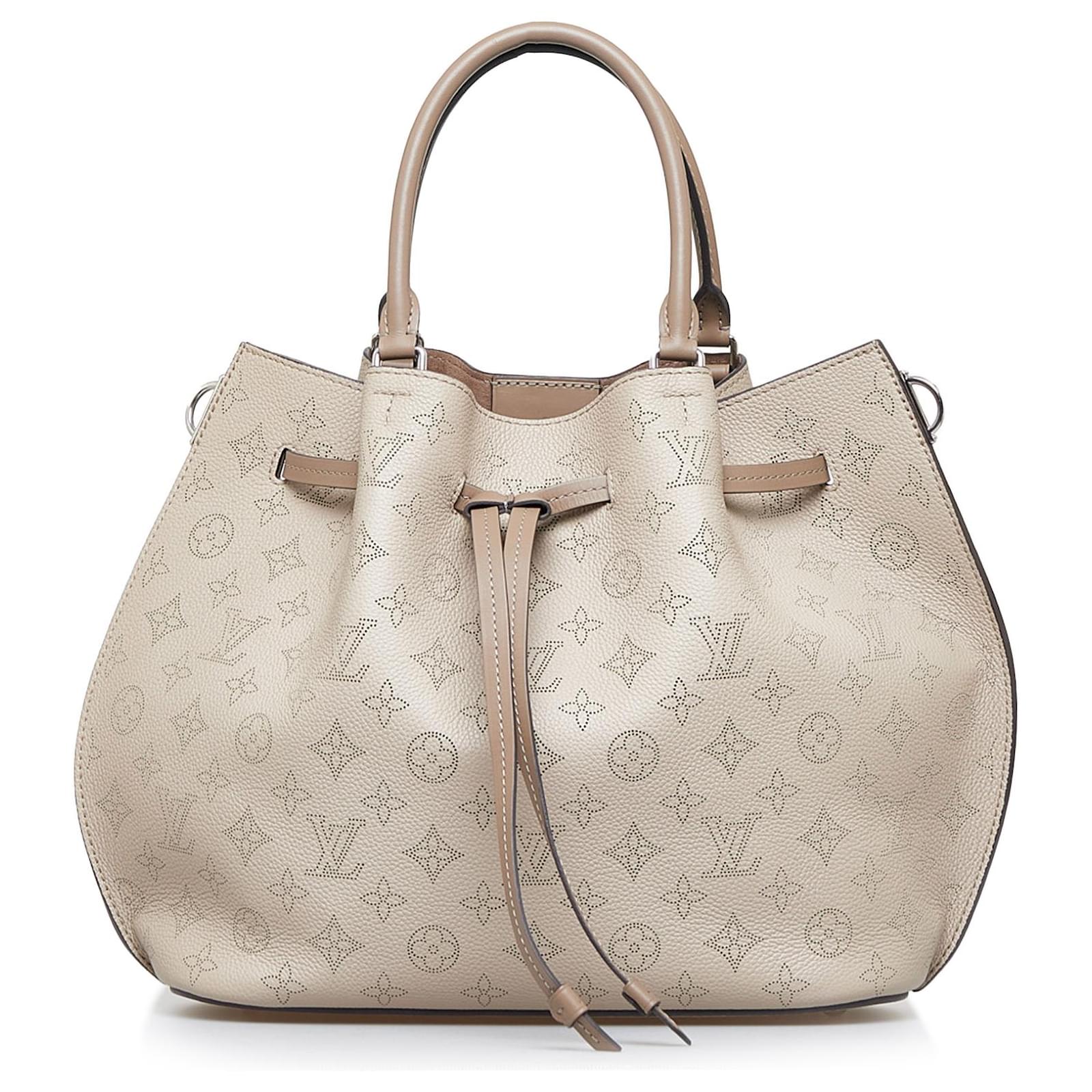Louis Vuitton Galet Mahina Leather Girolata Bag