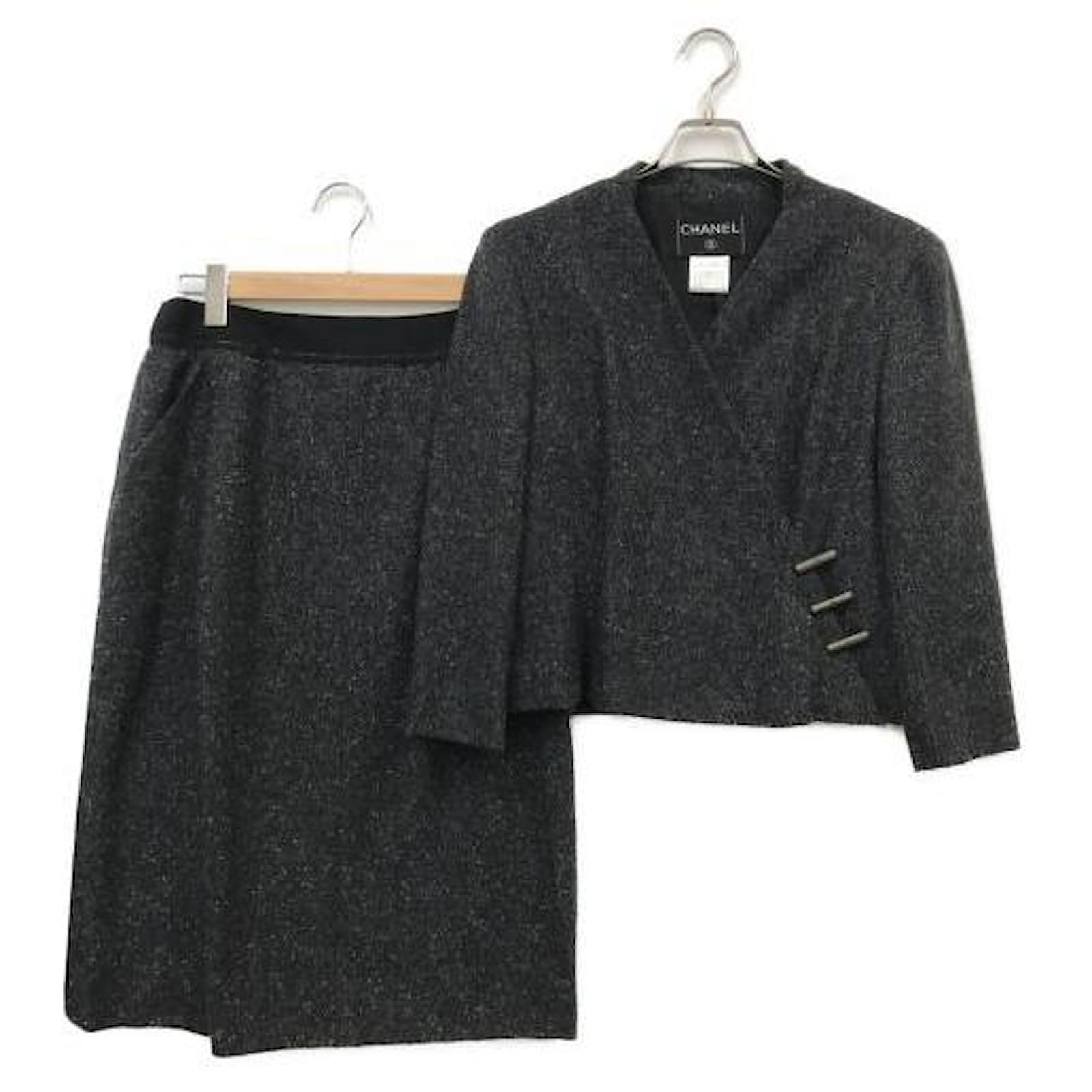***CHANEL cashmere setup Grey Silk ref.994972 - Joli Closet
