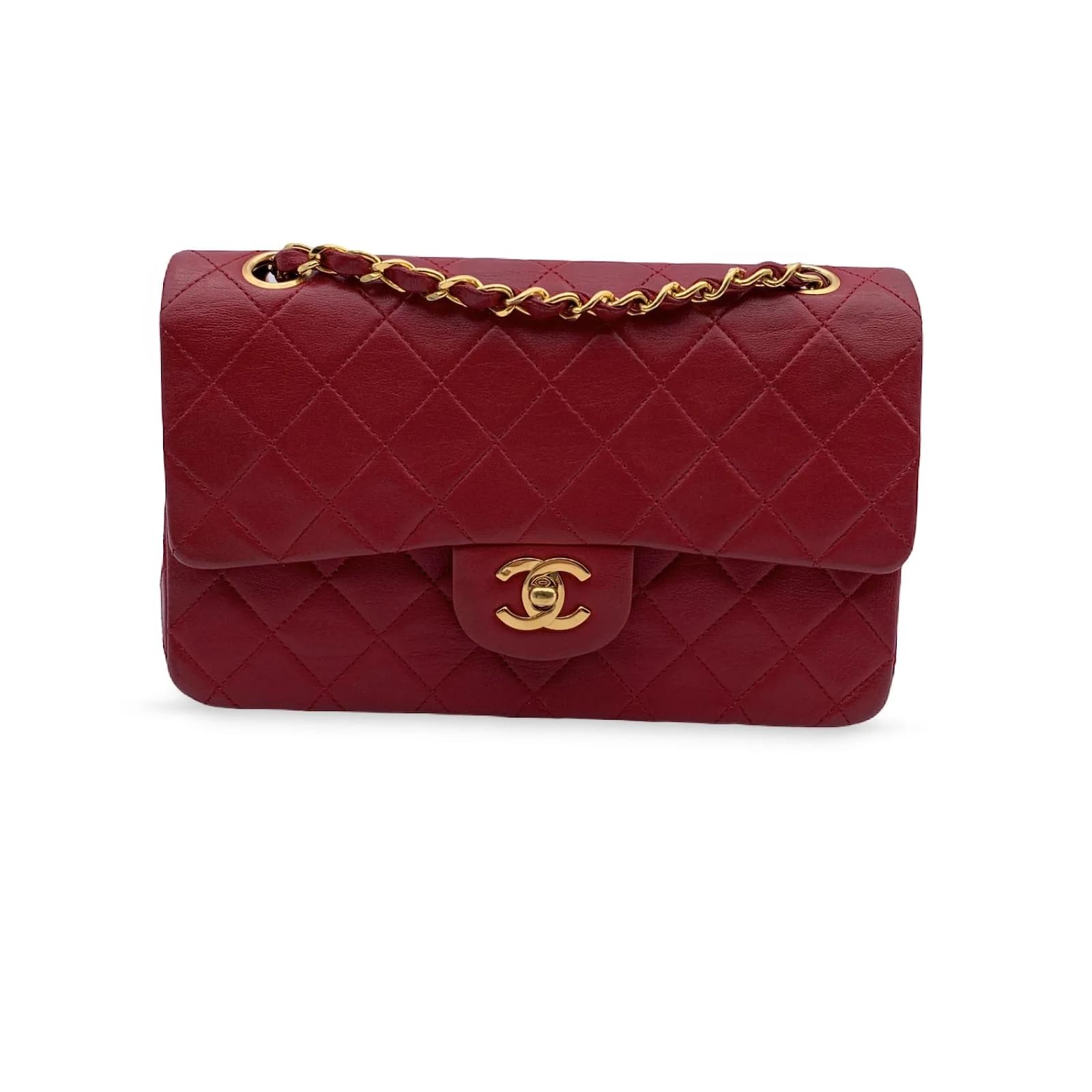 Timeless Chanel Burgundy Classic Jumbo Flap bag SHW Dark red Leather  ref.352079 - Joli Closet