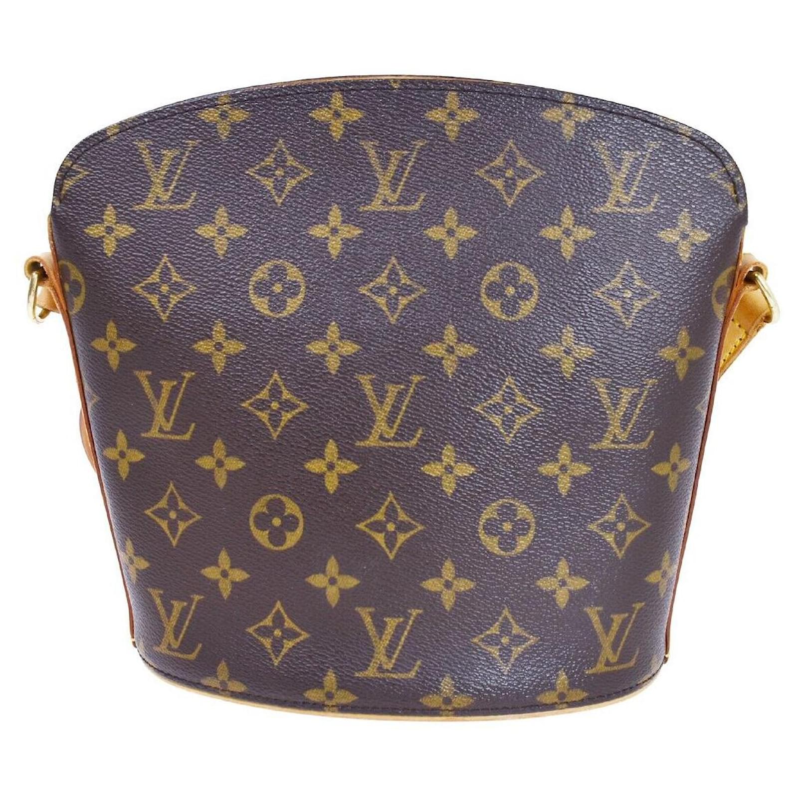 Louis Vuitton Drouot Brown Cloth ref.914983 - Joli Closet