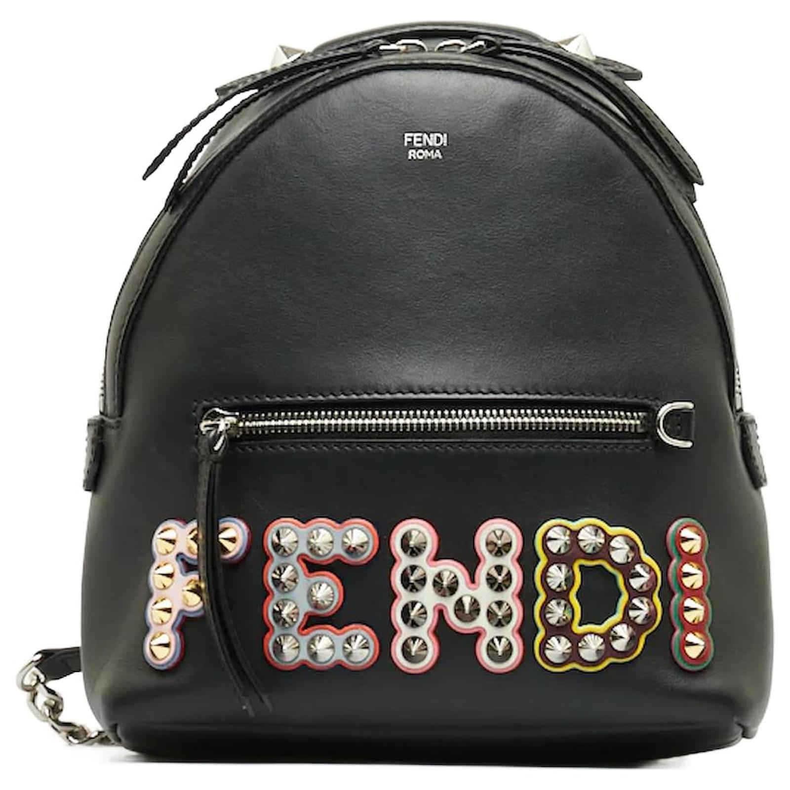Leather backpack Fendi Grey in Leather - 37111181
