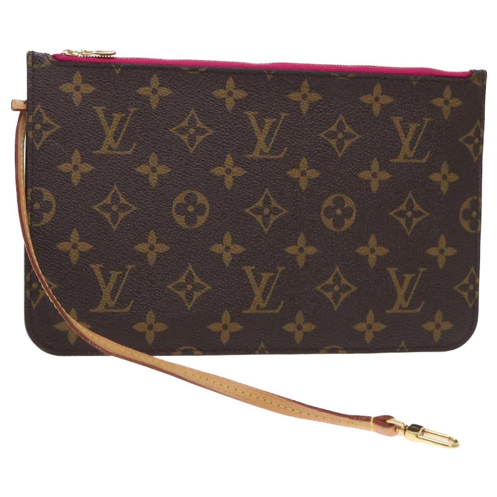 Louis Vuitton Neverfull MM Monogram Canvas Pochette Pouch