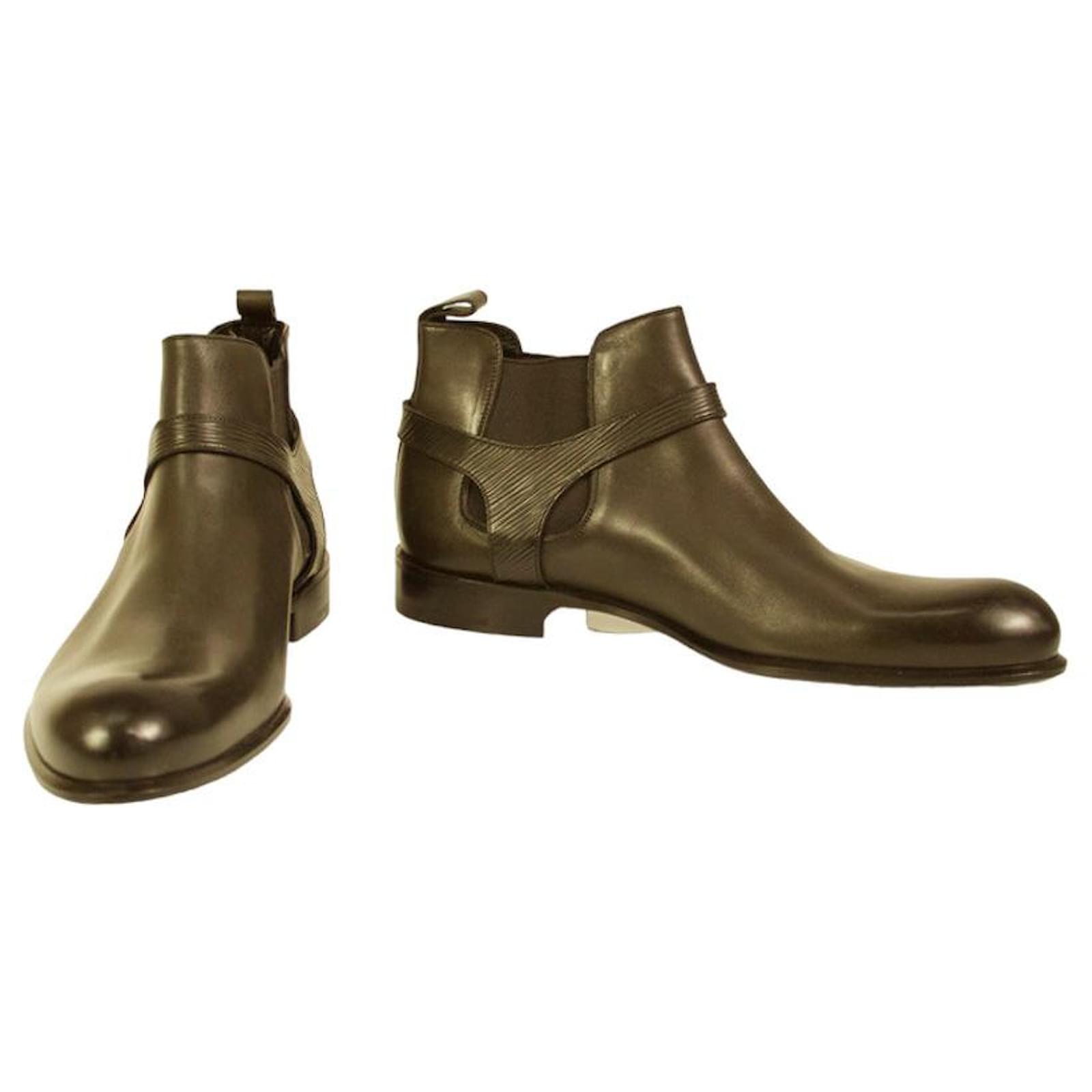 Louis Vuitton Leather Chelsea Boots