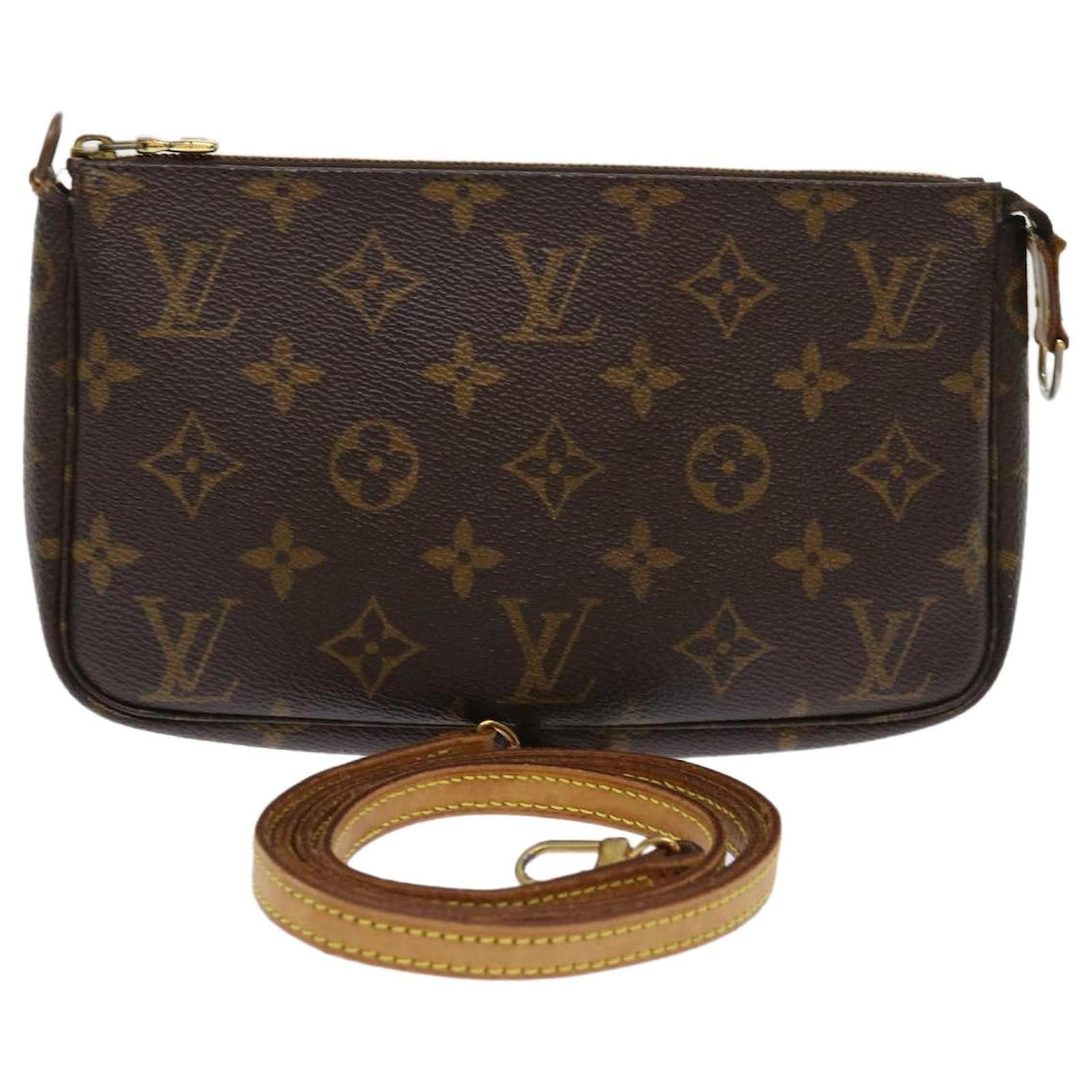 Louis Vuitton Pochette Accessoires Monogram Canvas