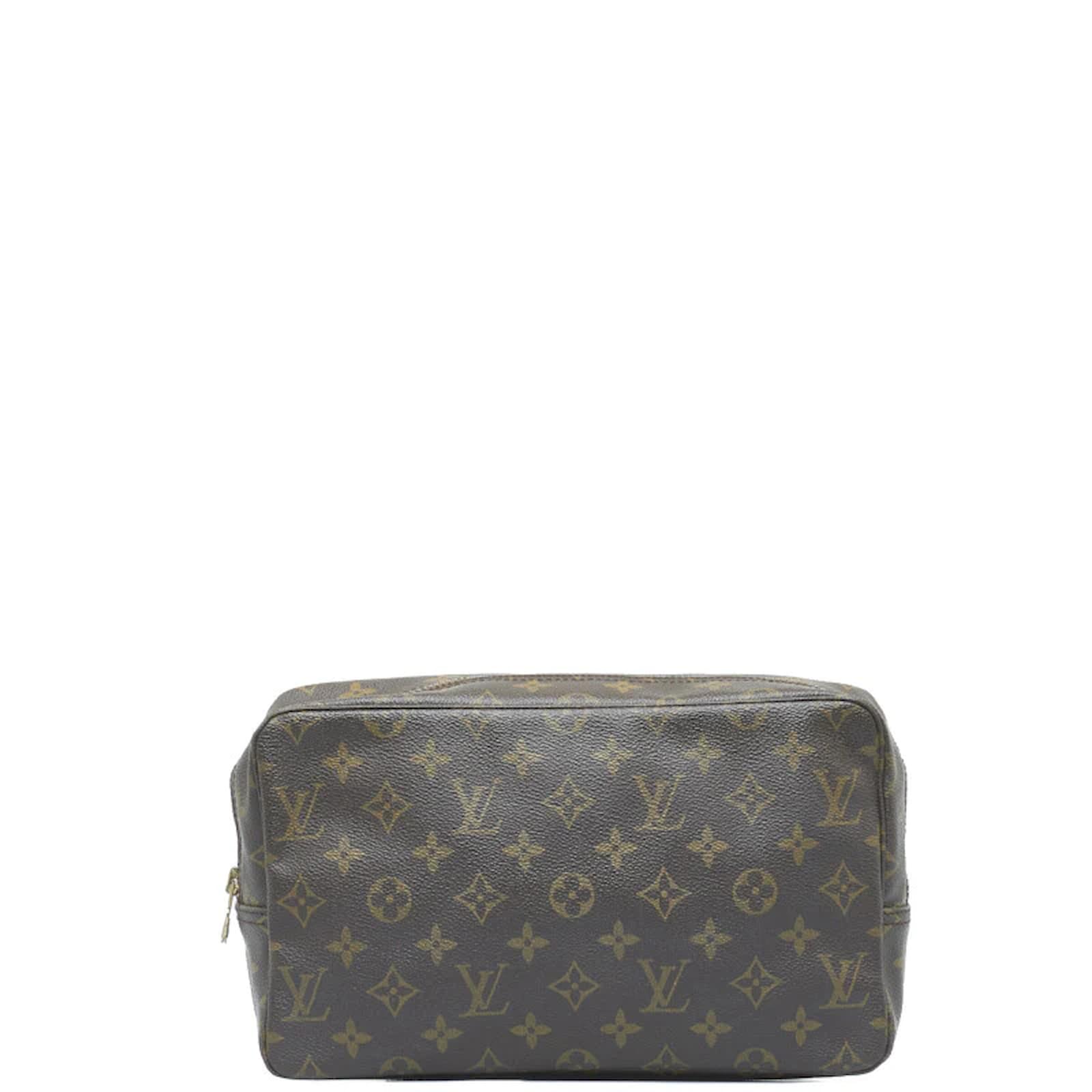Louis Vuitton, Bags, Louis Vuitton Trousse De Toilette Clutch Bag