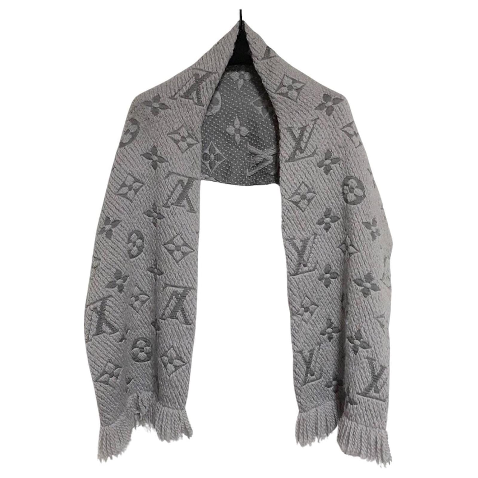 Louis Vuitton Grey Wool Silk Logomania Scarf Louis Vuitton | The Luxury  Closet