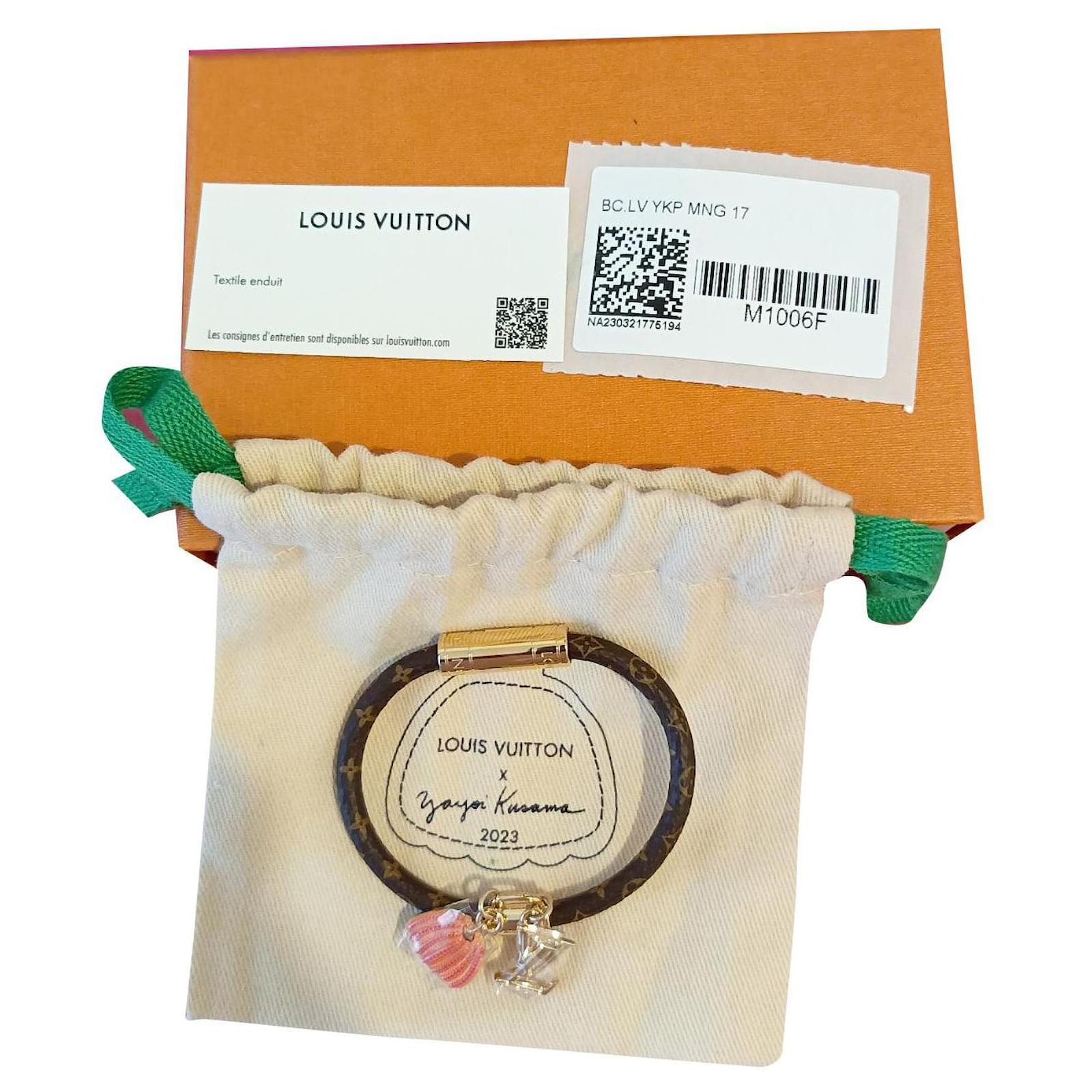 Petite Malle Charm Bracelet Monogram - Fashion Jewellery | LOUIS VUITTON