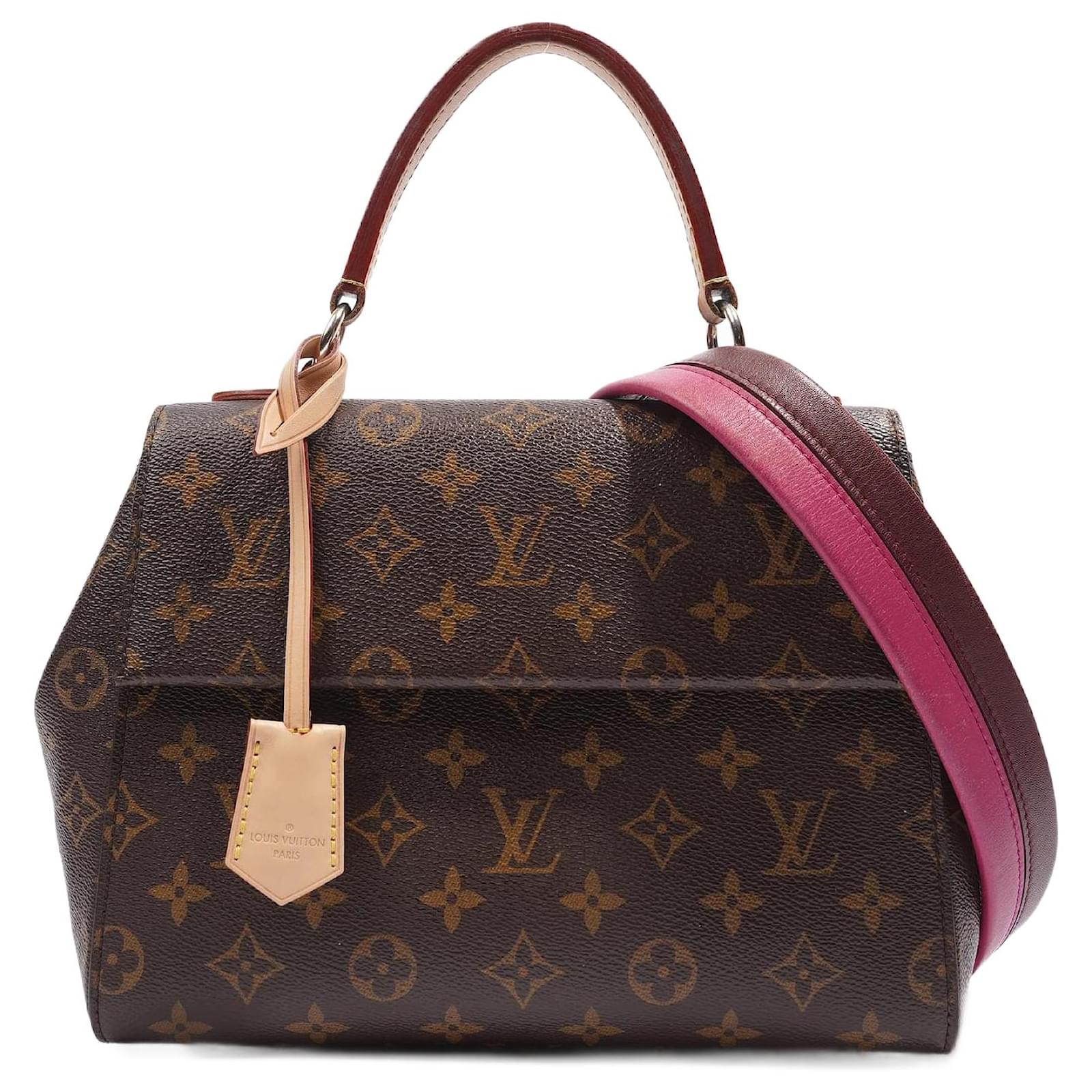 Louis Vuitton Cluny Bag Monogram Canvas BB Cloth ref.1009434 - Joli Closet