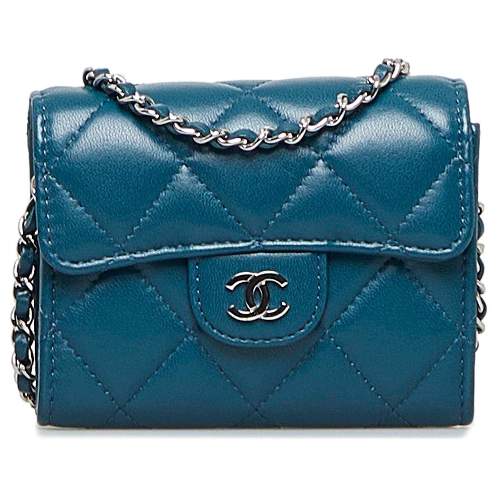 Chanel Blue Classic Compact Wallet On Chain Leather ref.1010422 - Joli  Closet