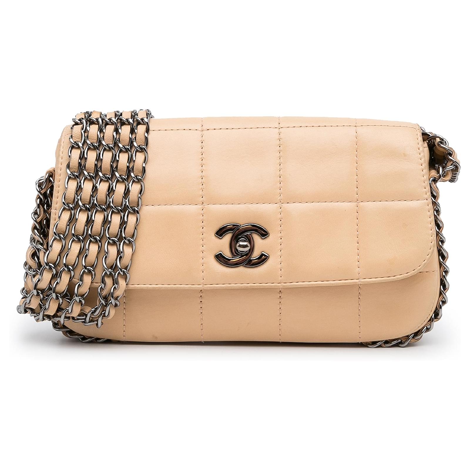 Chanel Gold Patent Leather Chocolate Bar Quilted Kiss Lock
