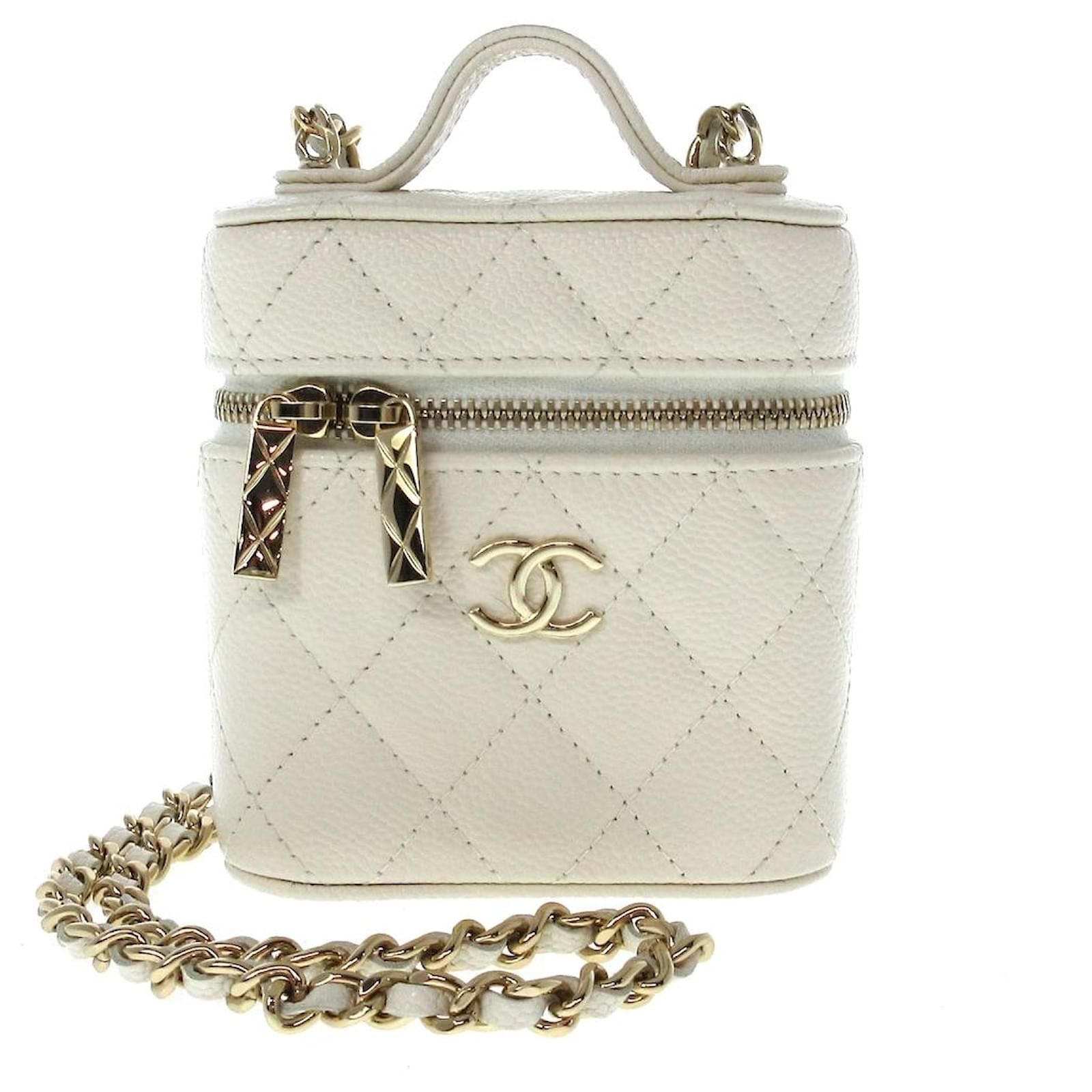 Chanel Vanity White Leather ref.1013015 - Joli Closet