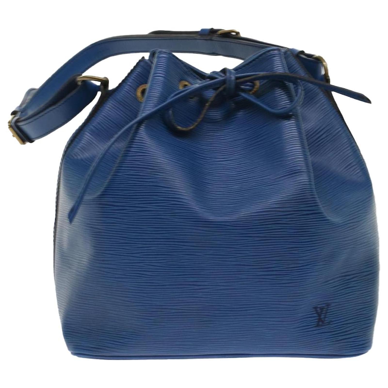 Louis Vuitton Monogram Large Noe Drawstring Shoulder Bag M42224 Bucket Bag