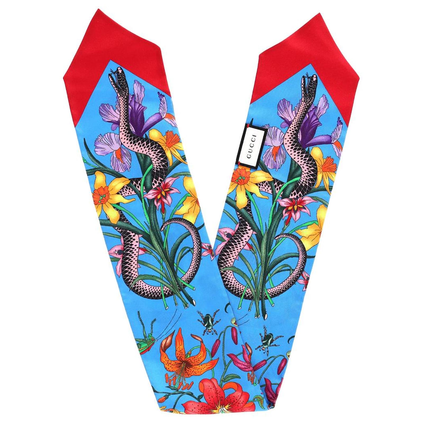 Gucci Floral Print Twilly Scarf in Multicolor Silk Multiple colors