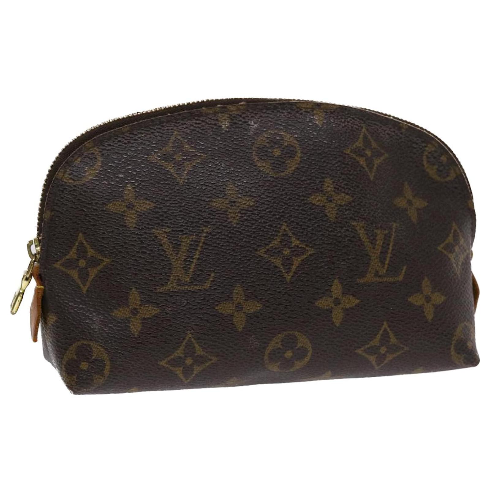 Louis Vuitton toiletry pouch 26 // cosmetic pouch pm