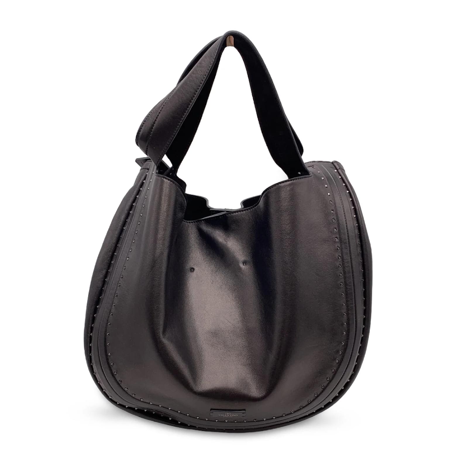 Valentino Garavani Tote Bag n.a. Black Leather ref.1015908 - Joli Closet