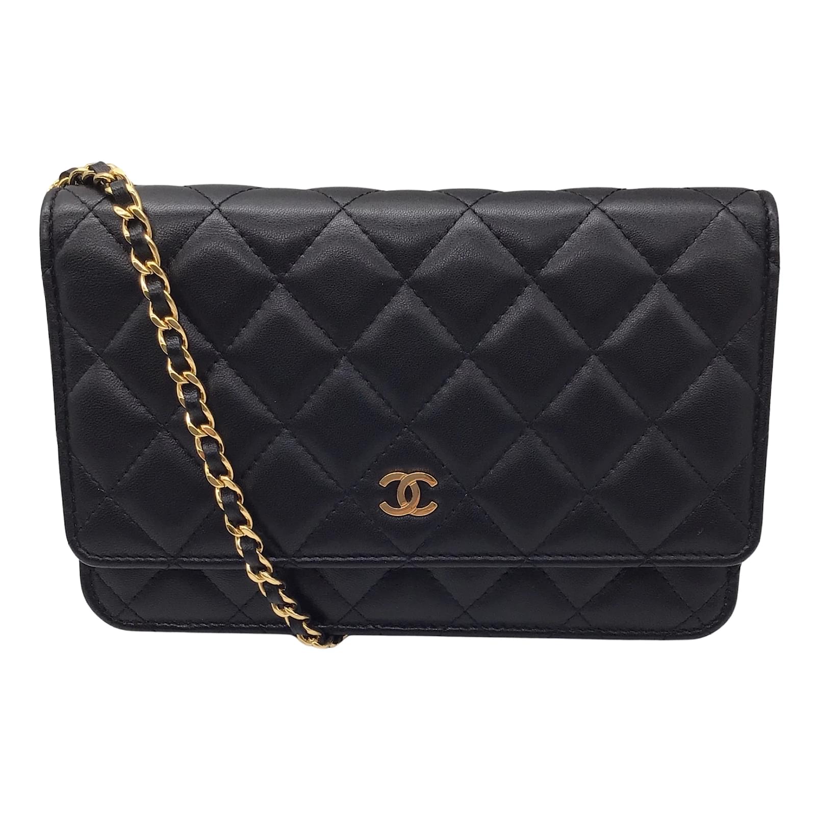 Chanel black / Gold CC Logo Quilted Lambskin Leather Wallet on Chain Bag  ref.1016210 - Joli Closet