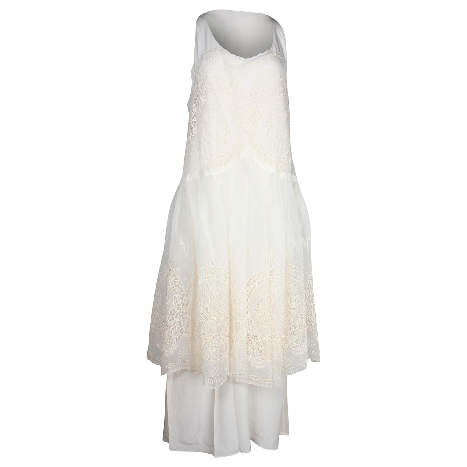 Stella Mc Cartney Stella Mccartney Embroidered Mesh-Overlay Midi Dress in  Cream White Silk ref.1017911 - Joli Closet